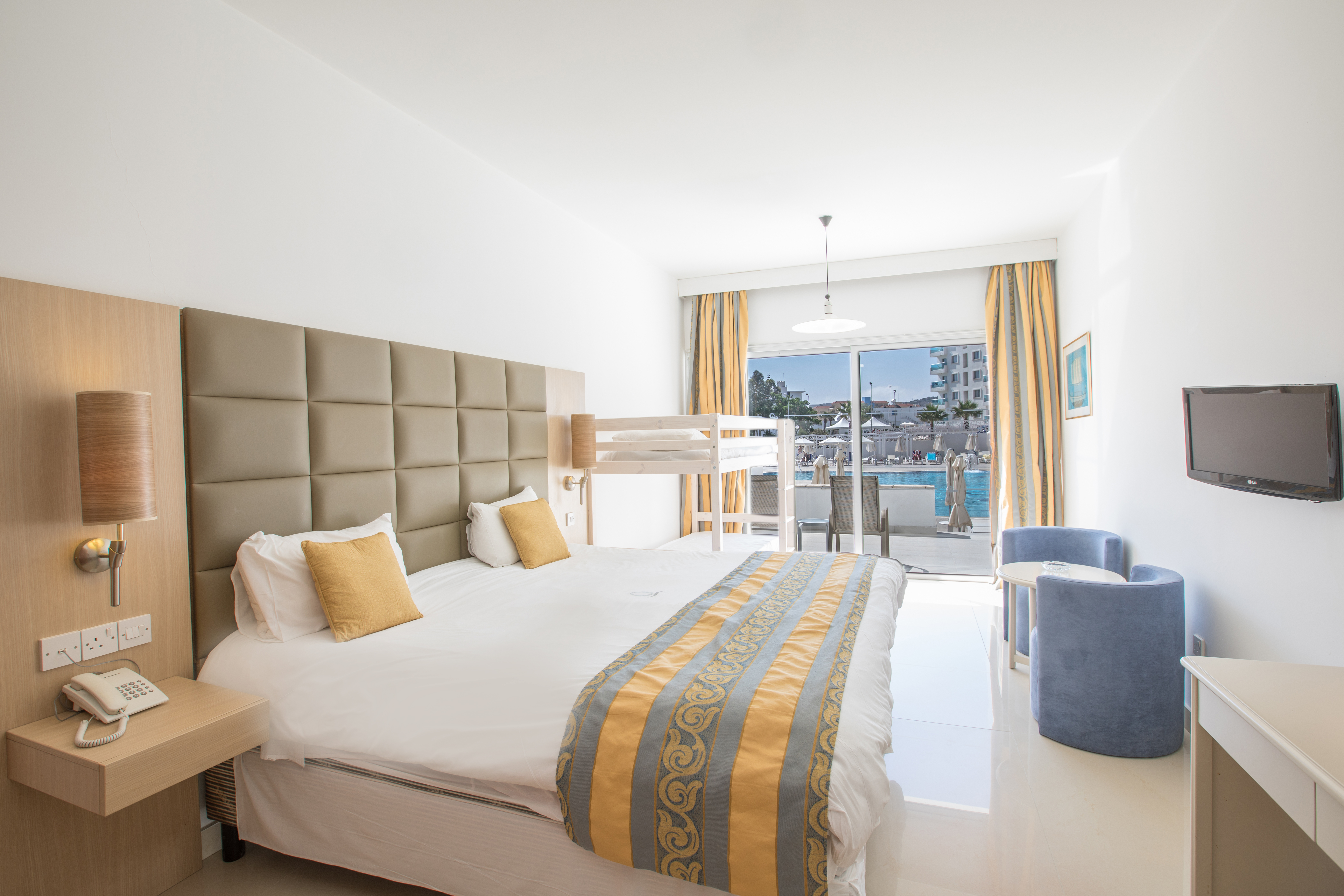 Family Room Side Sea View