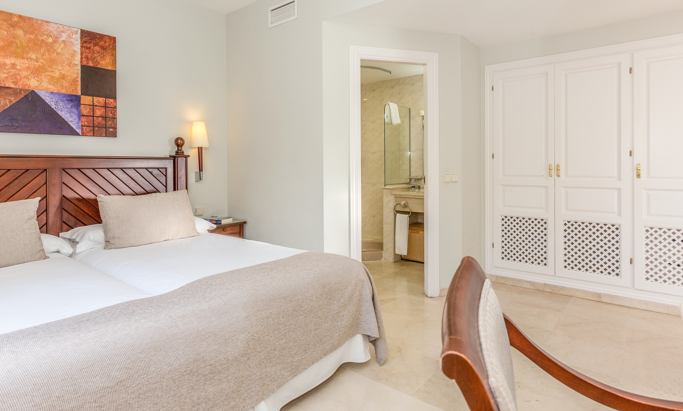 Apartment Capacity 6 Two Bedrooms