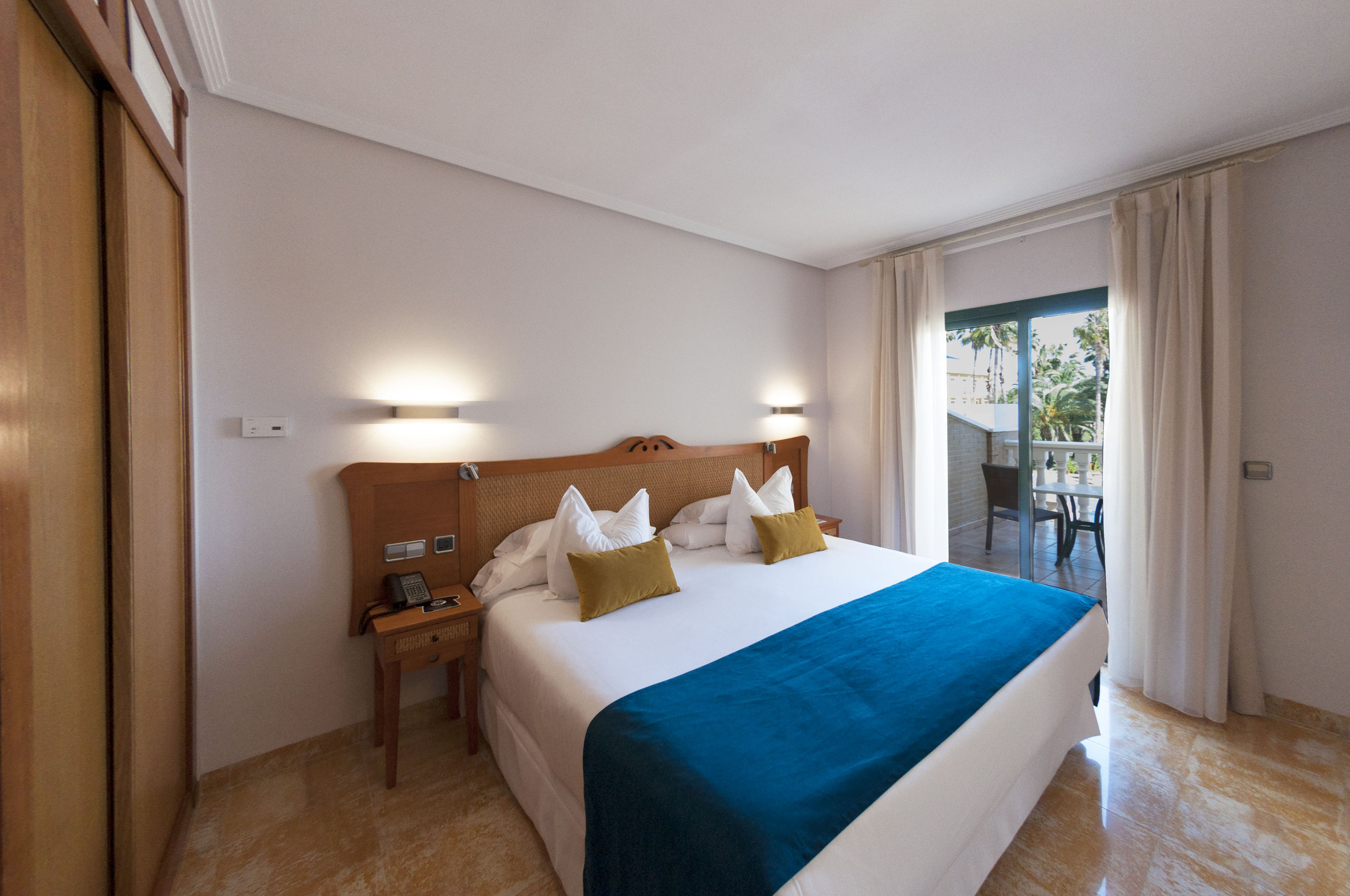 Junior Suite Pool View