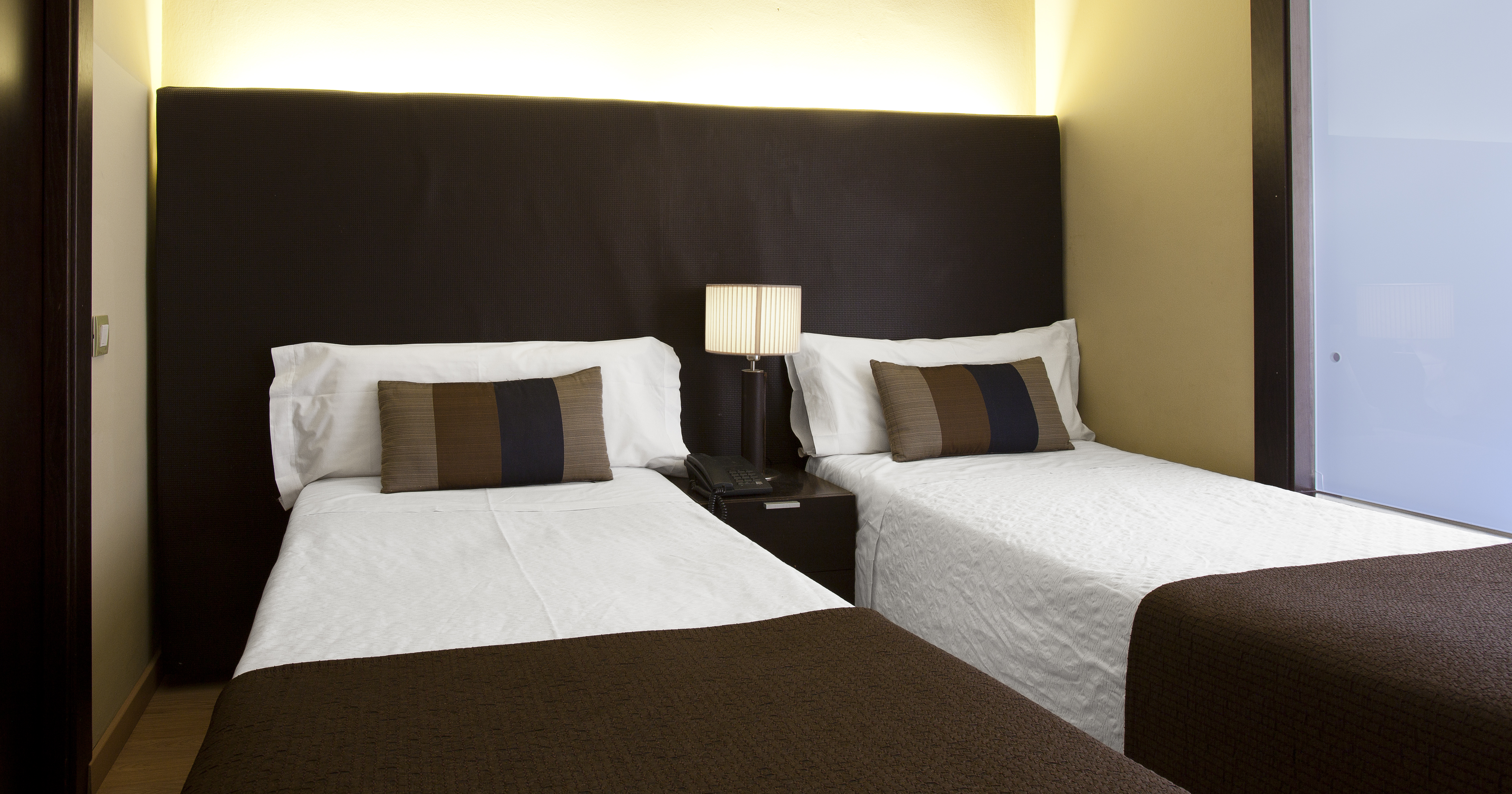 Apartment Capacity 4