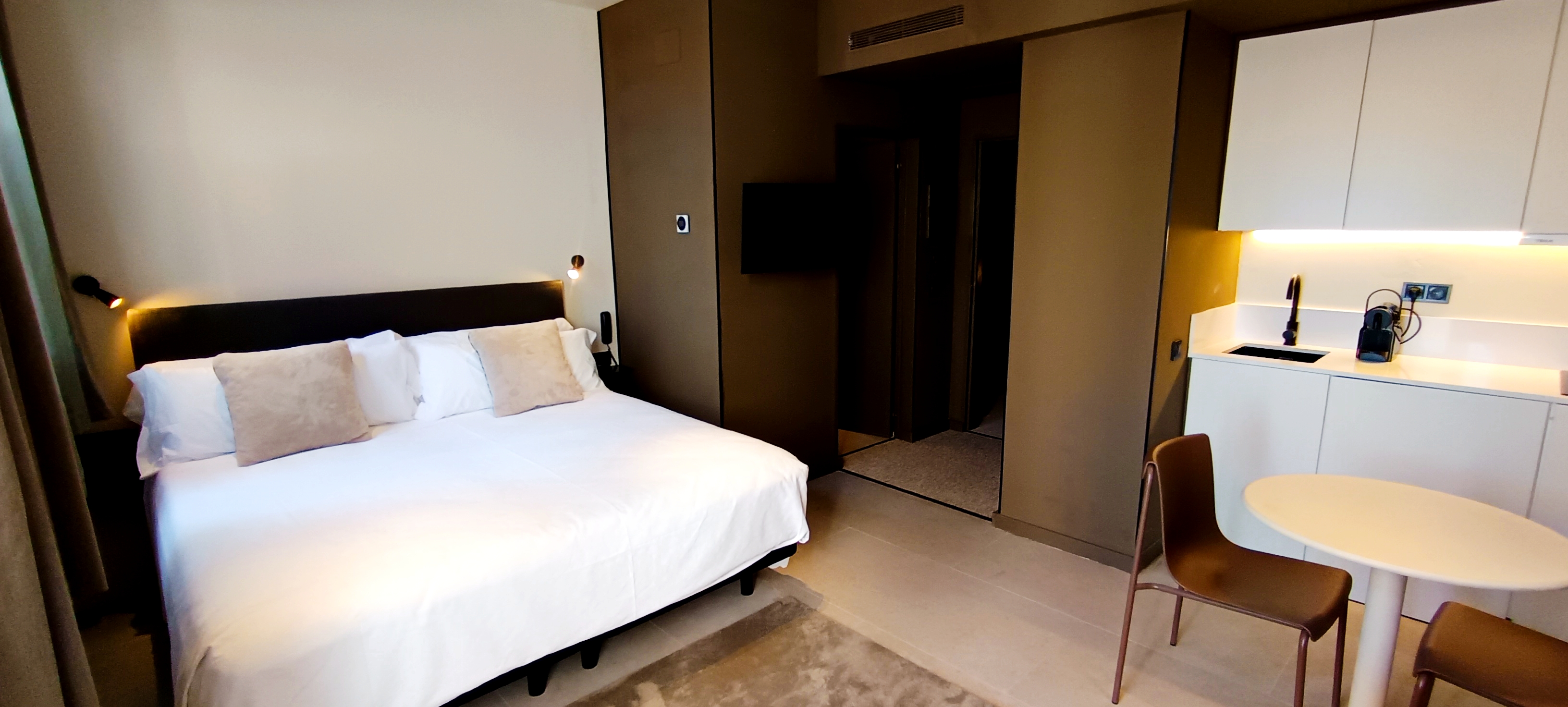 Studio Superior with Terrace