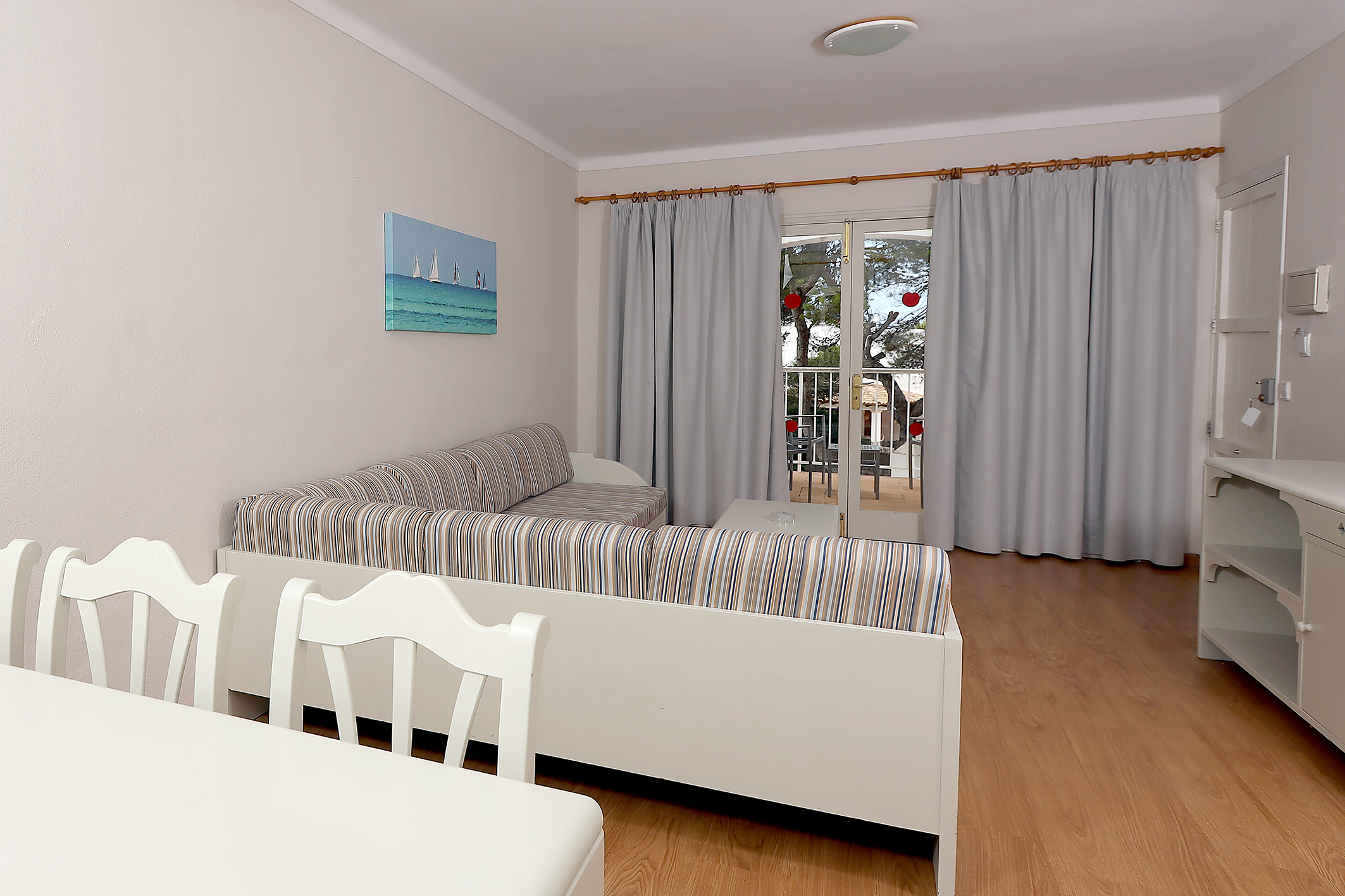 Apartment Capacity 4 Two Bedrooms