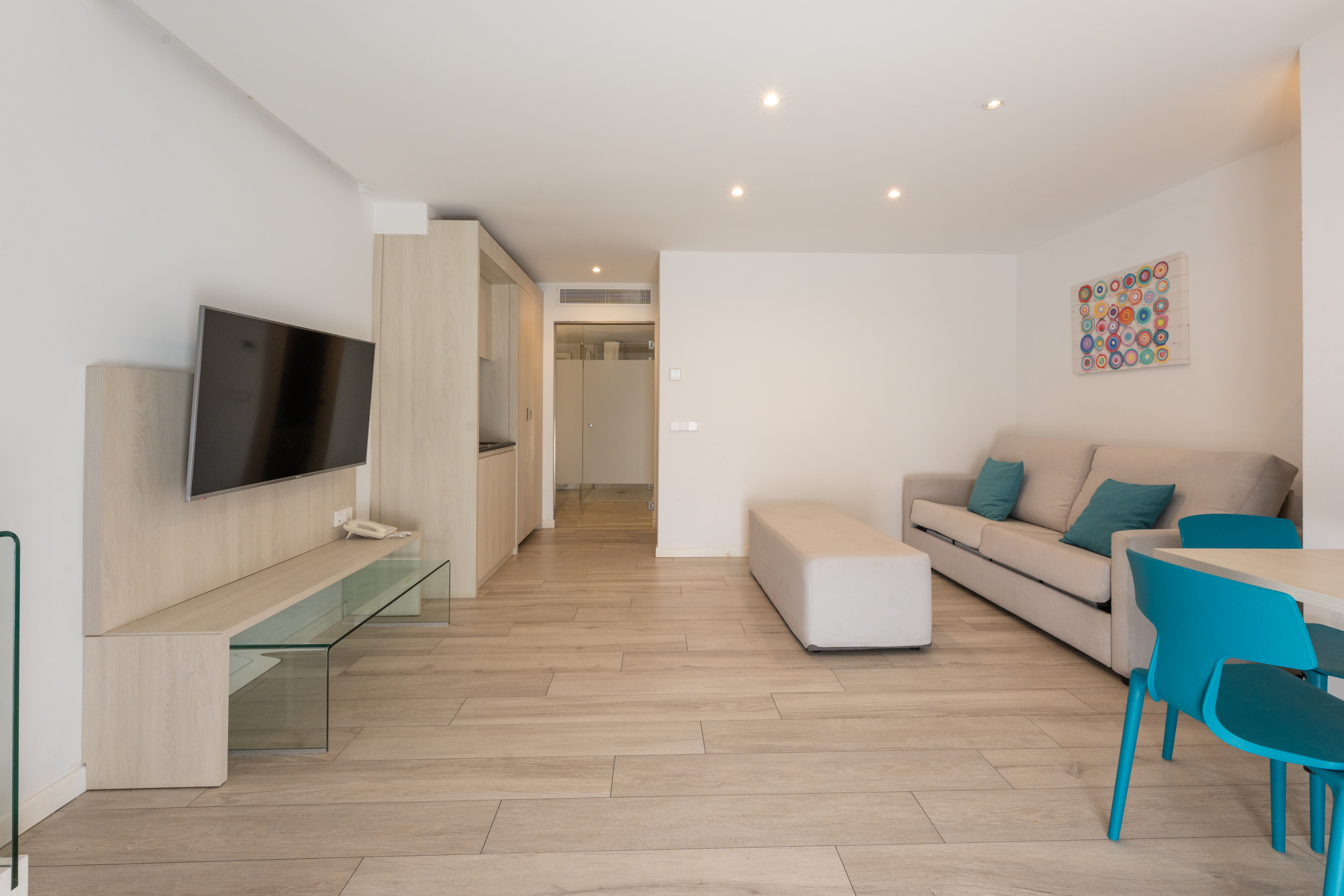 Apartment Capacity 3