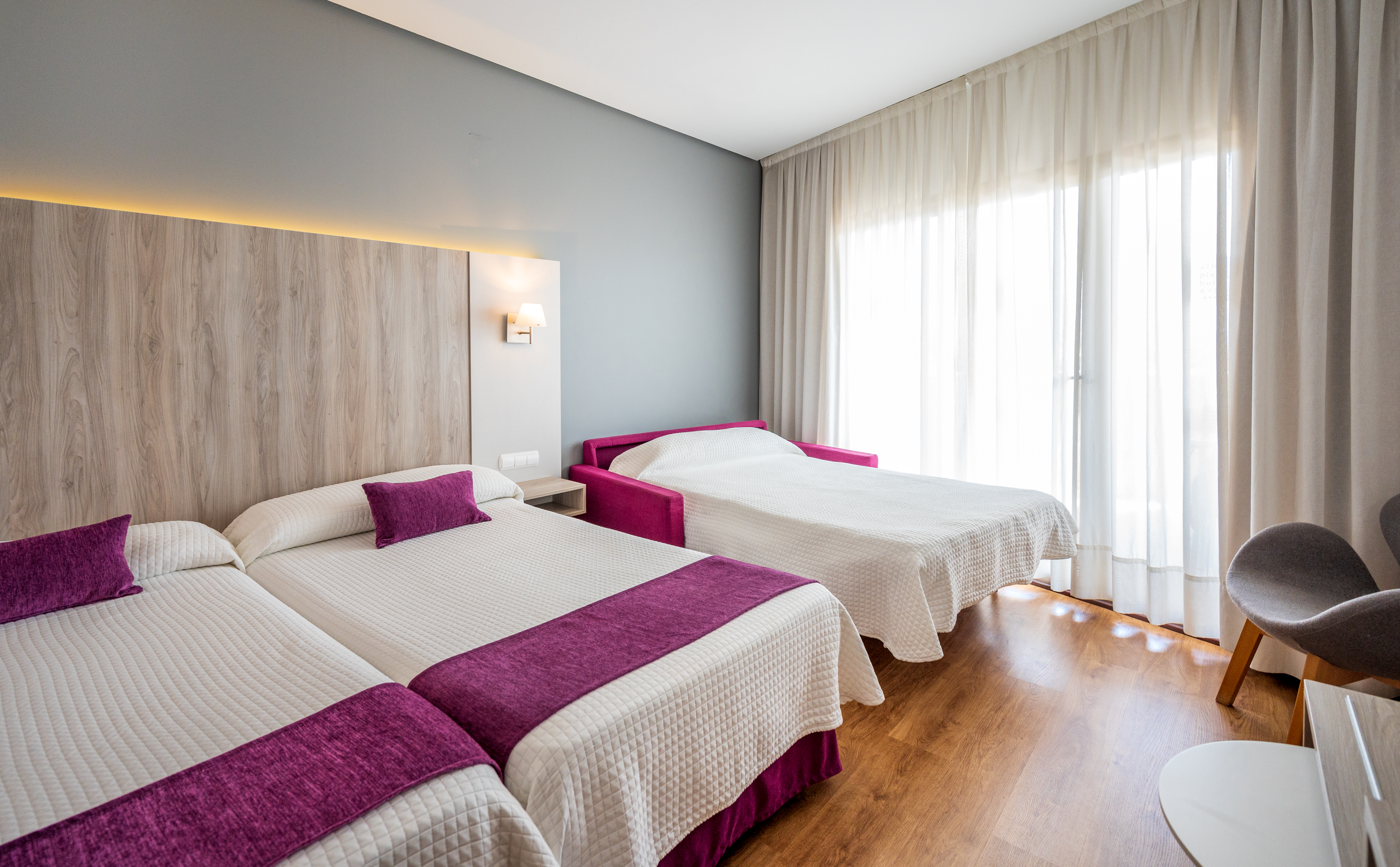 Double or Twin Deluxe Pool View