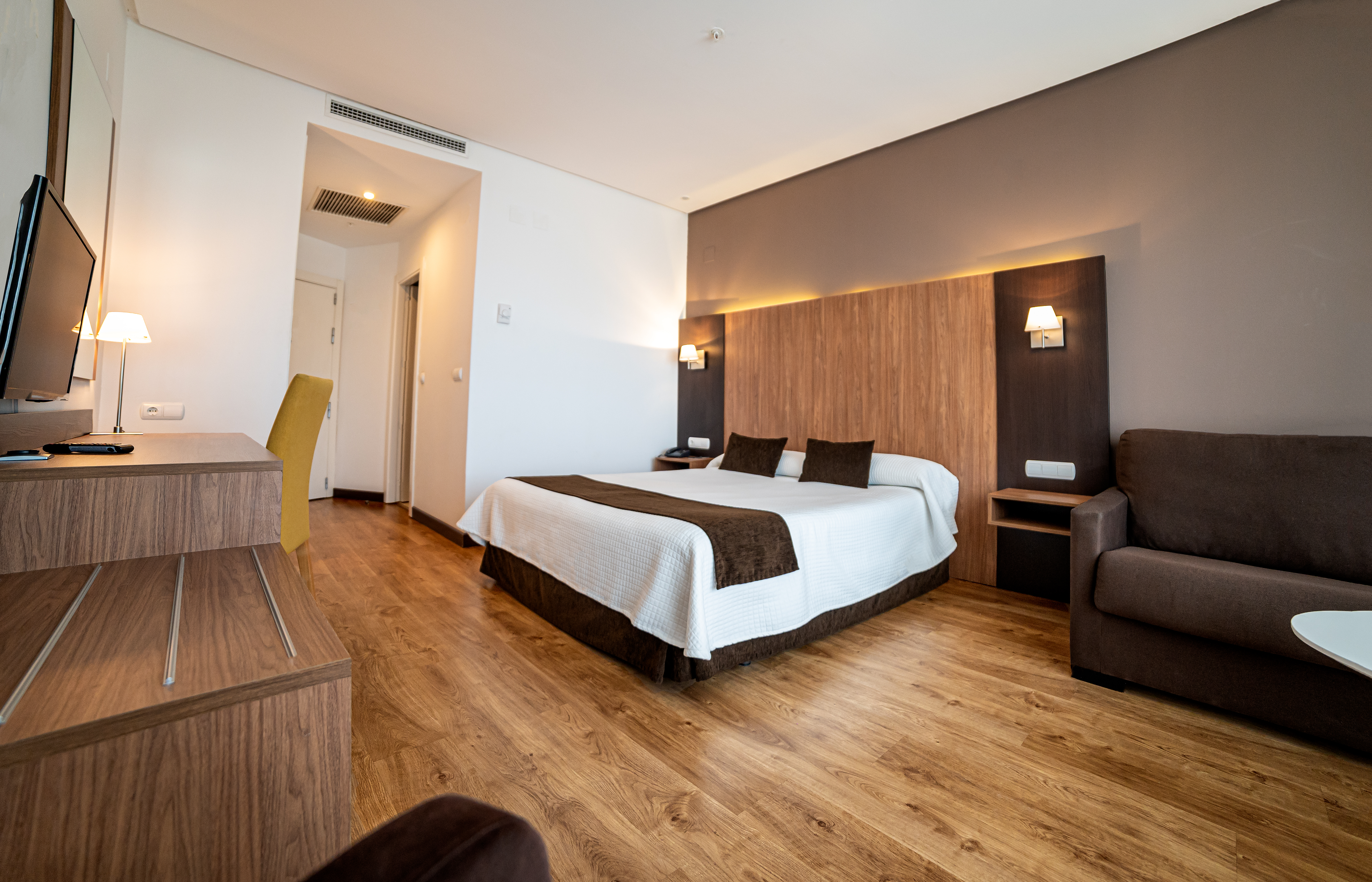 Double or Twin Standard