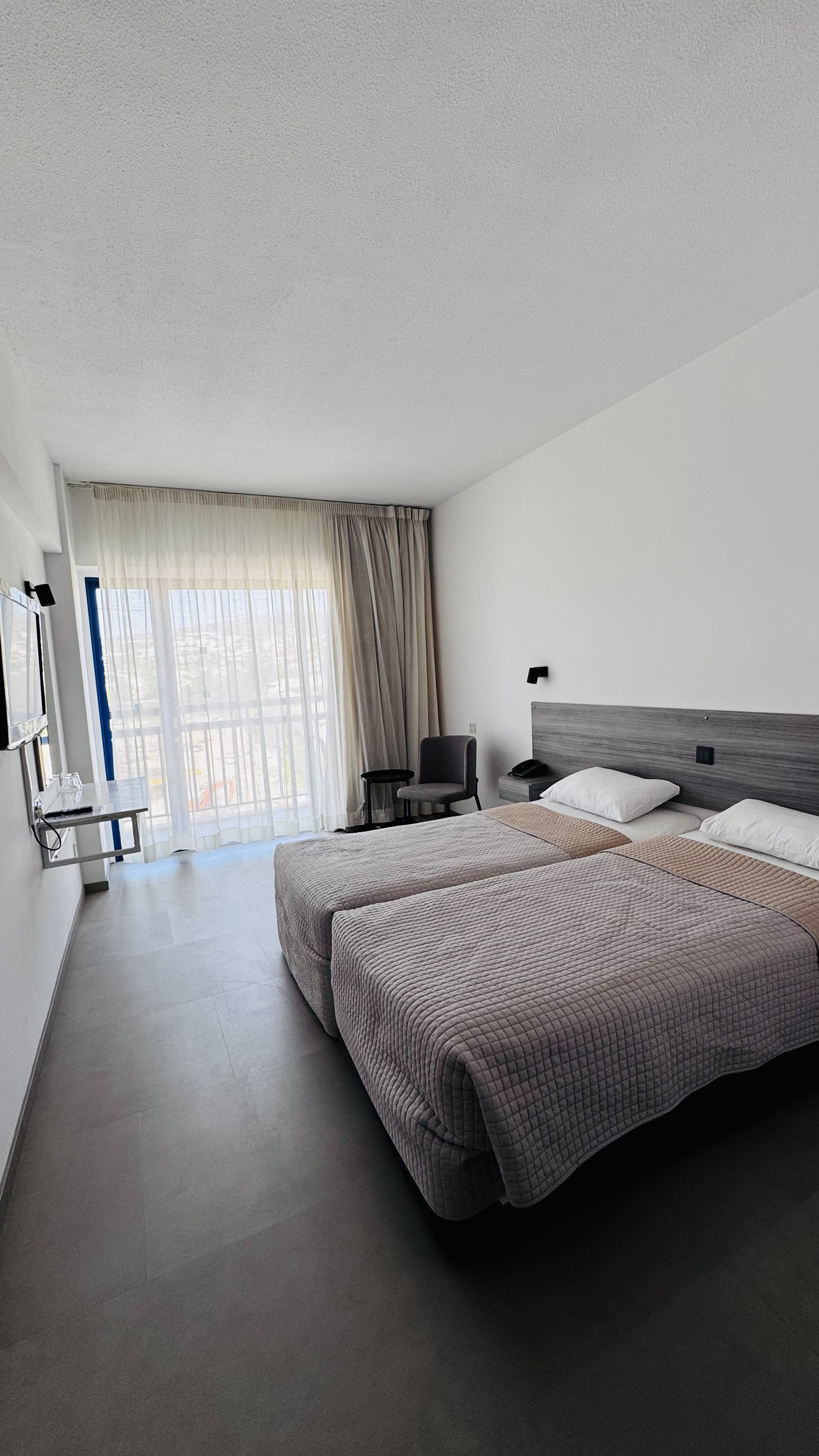 Double or Twin Standard