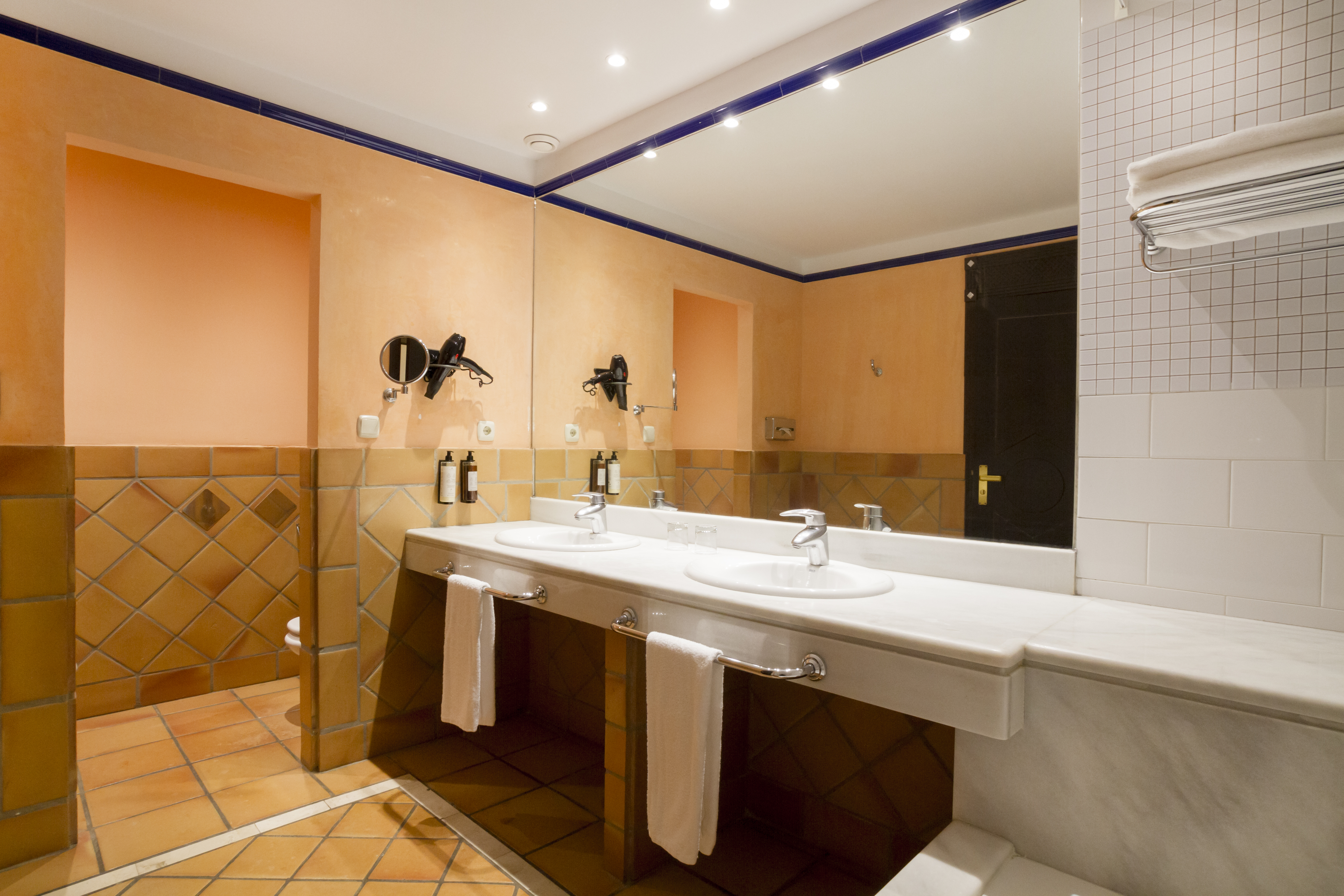 Double or Twin Sea View