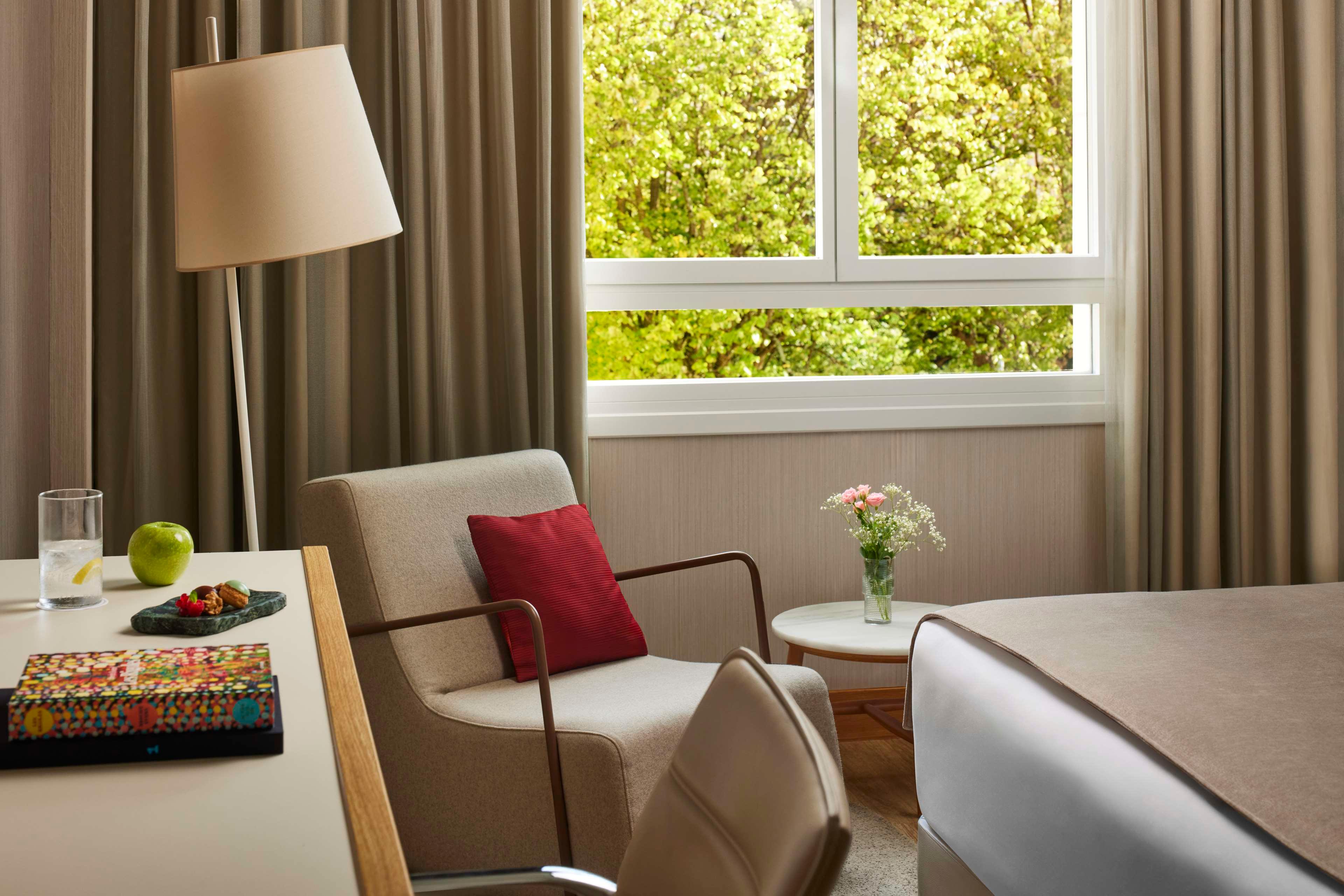 Double Executive Superior