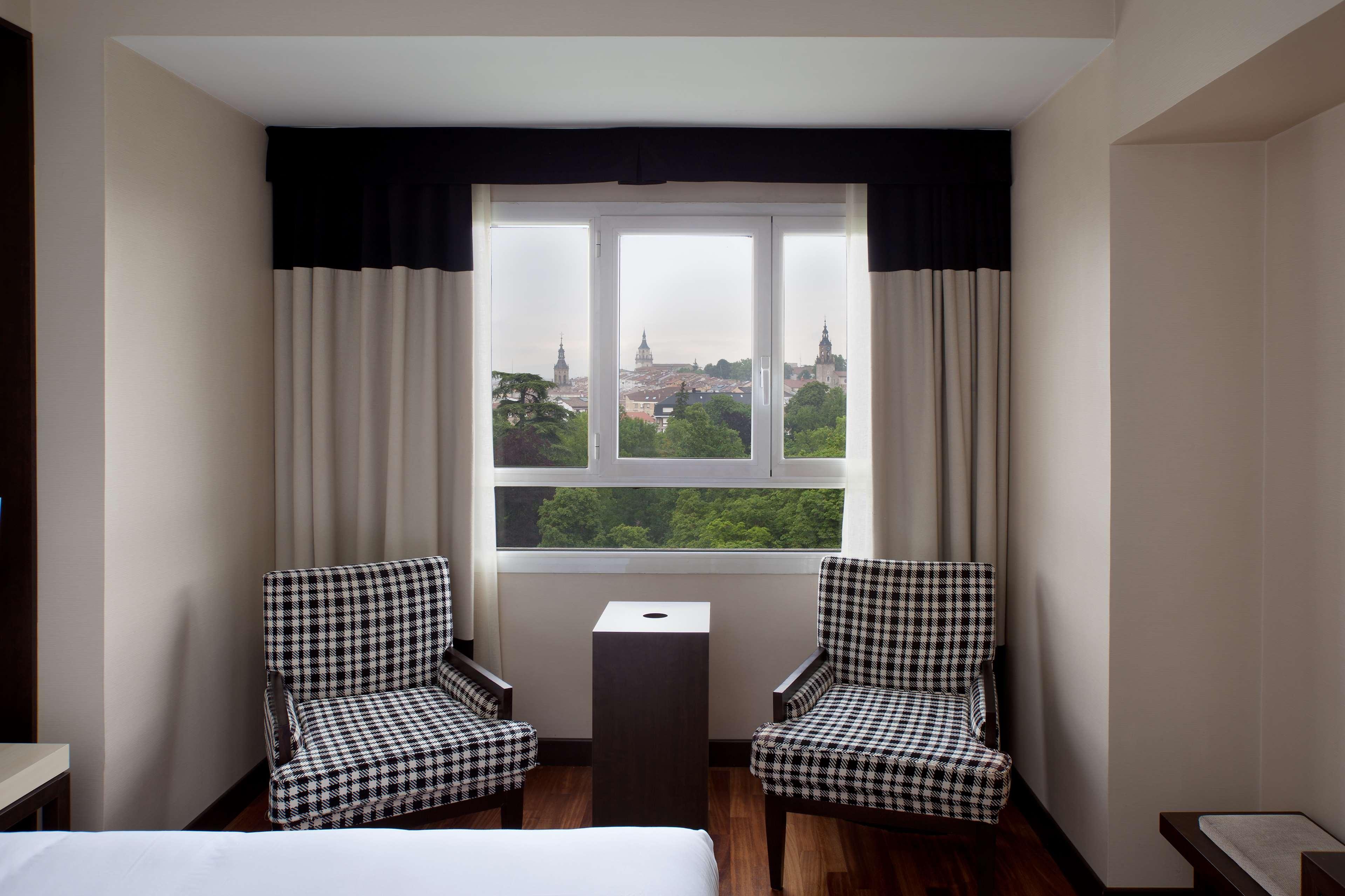 Double Single with Views