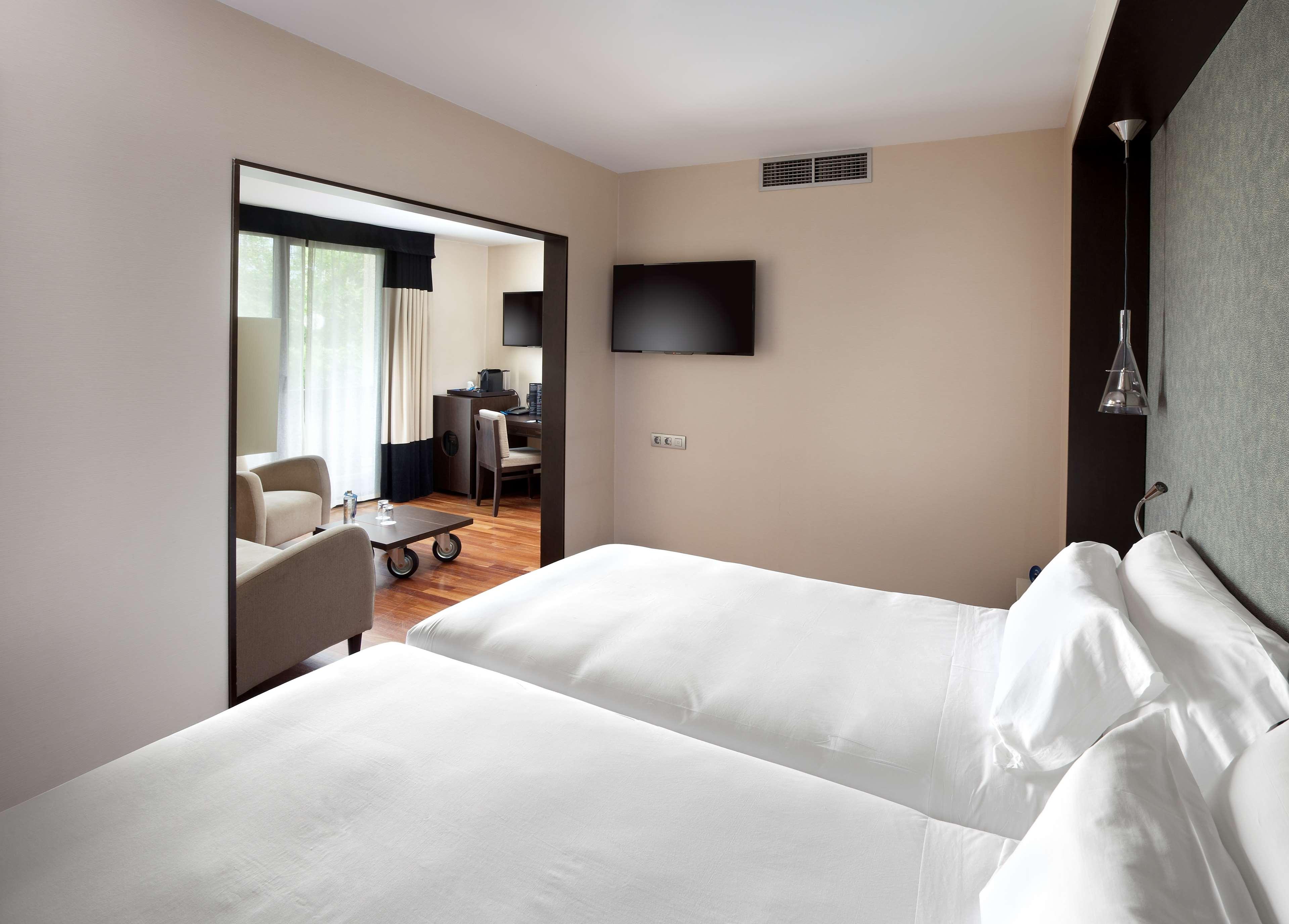 Double Single Superior