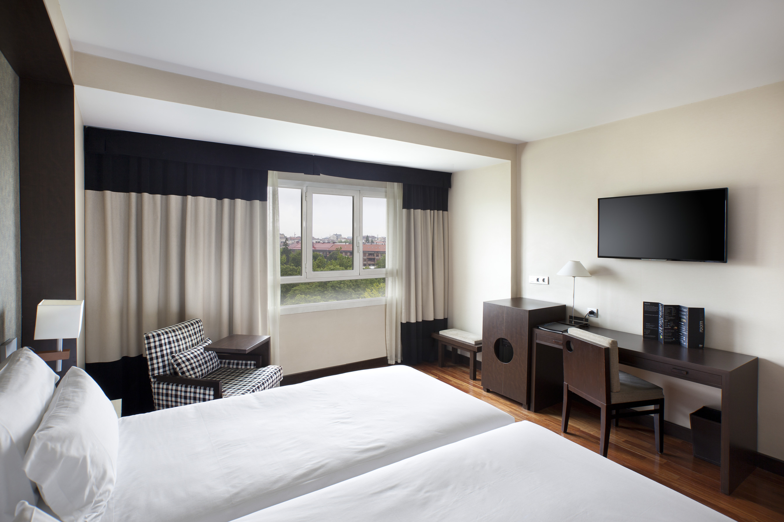 Double Single with Views