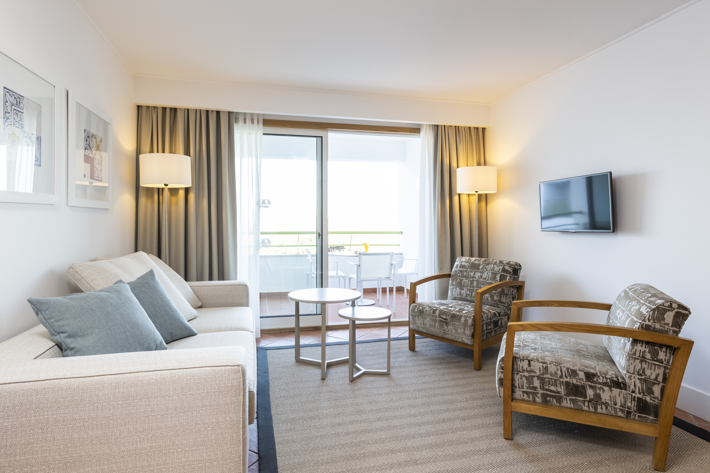 Apartment Pool View One Bedroom