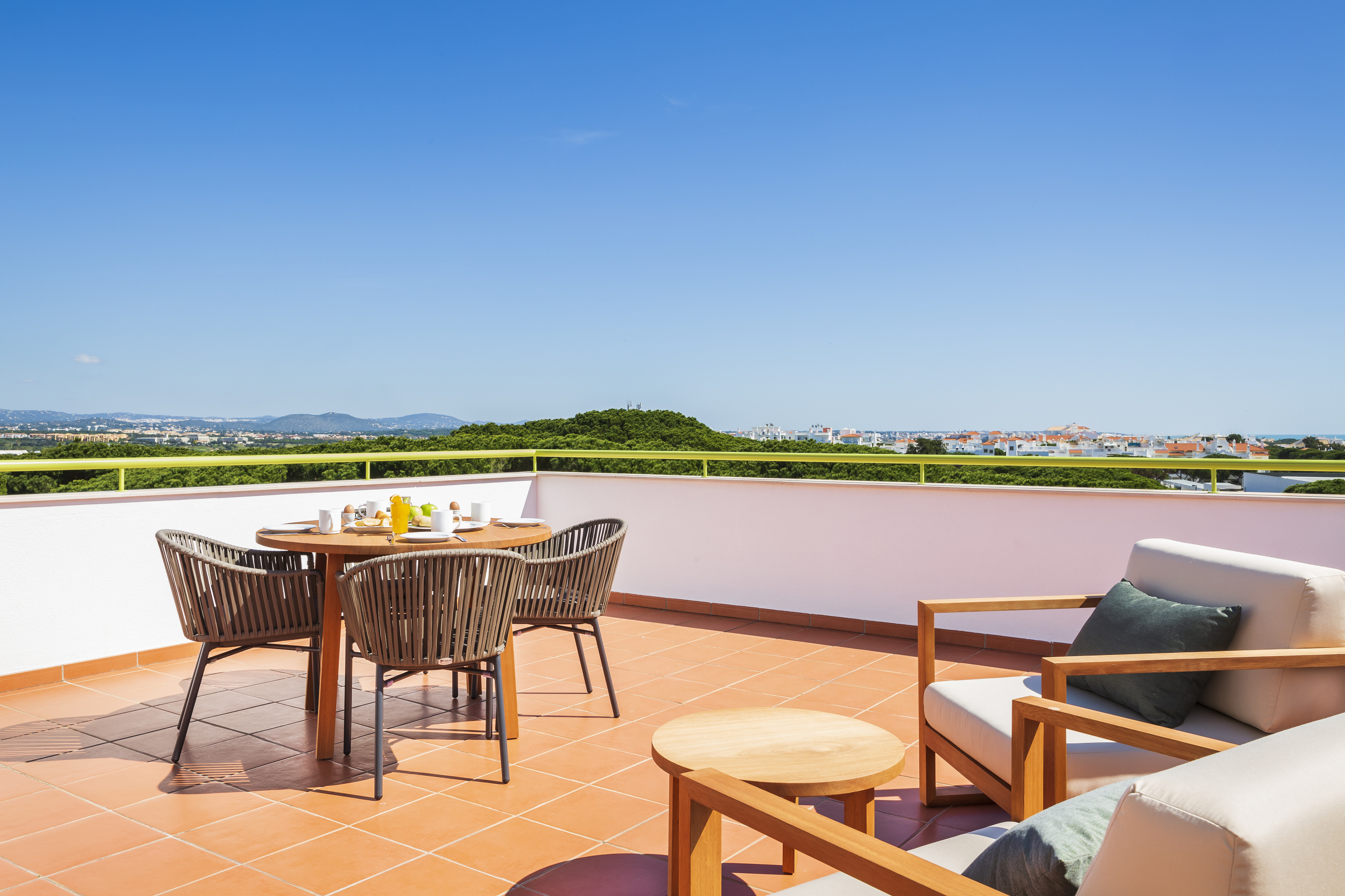 Apartment Deluxe Two Bedroom