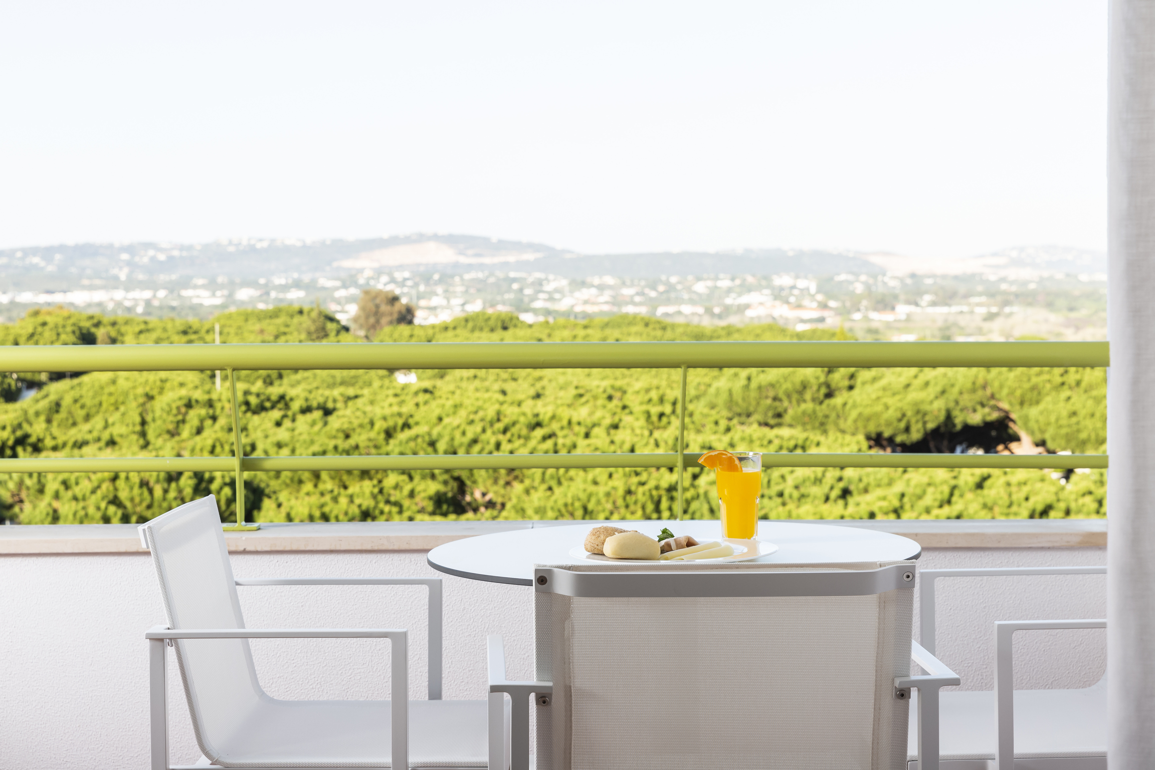 Apartment Pool View One Bedroom