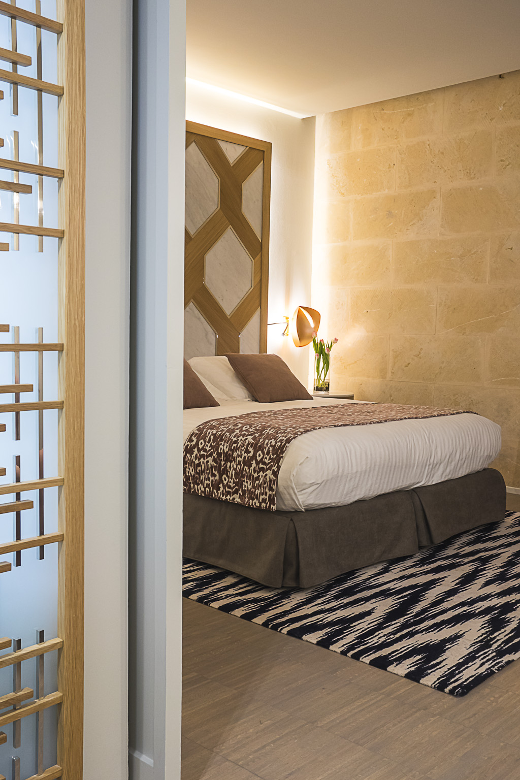 Double or Twin Standard