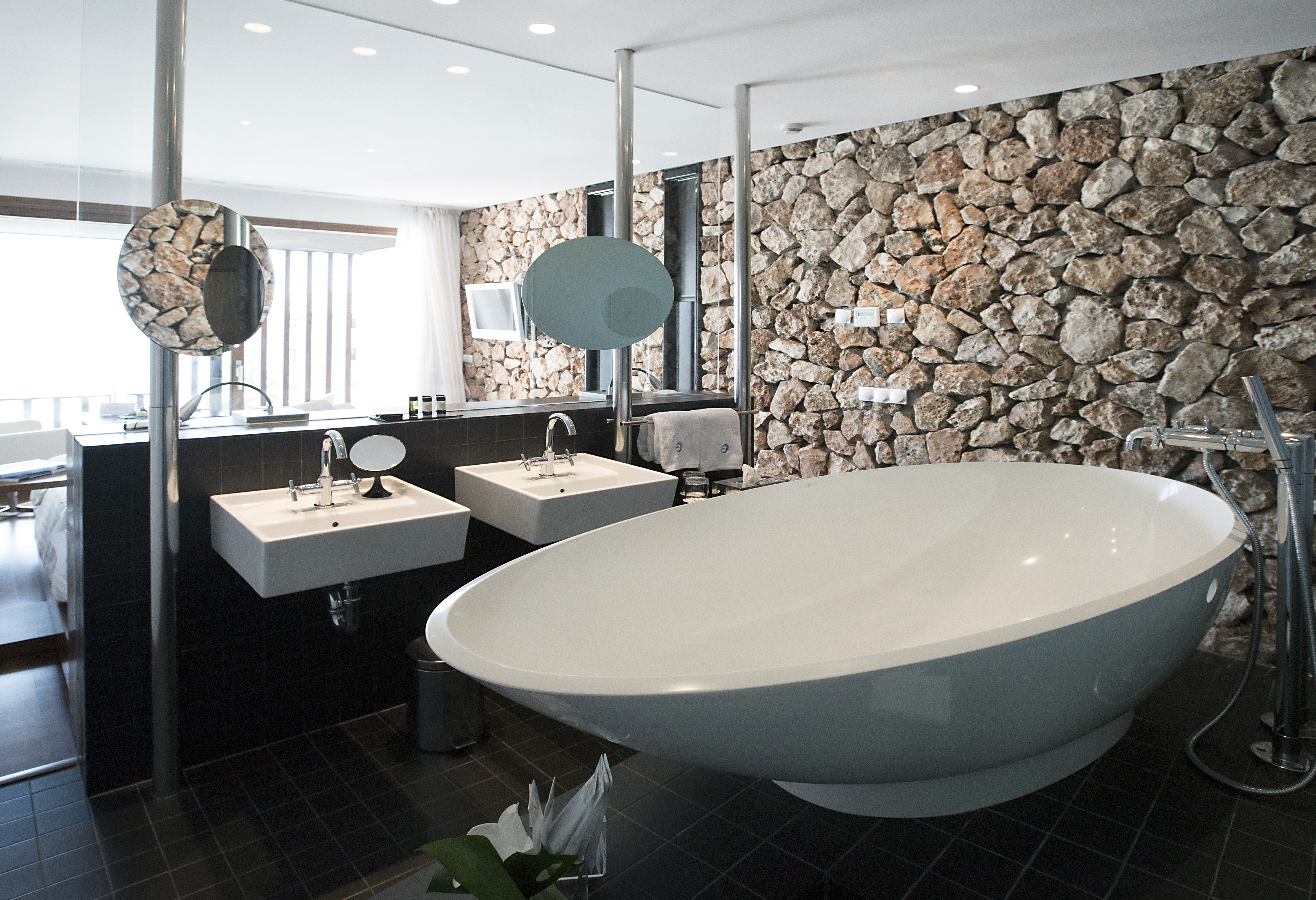 Double or Twin Deluxe