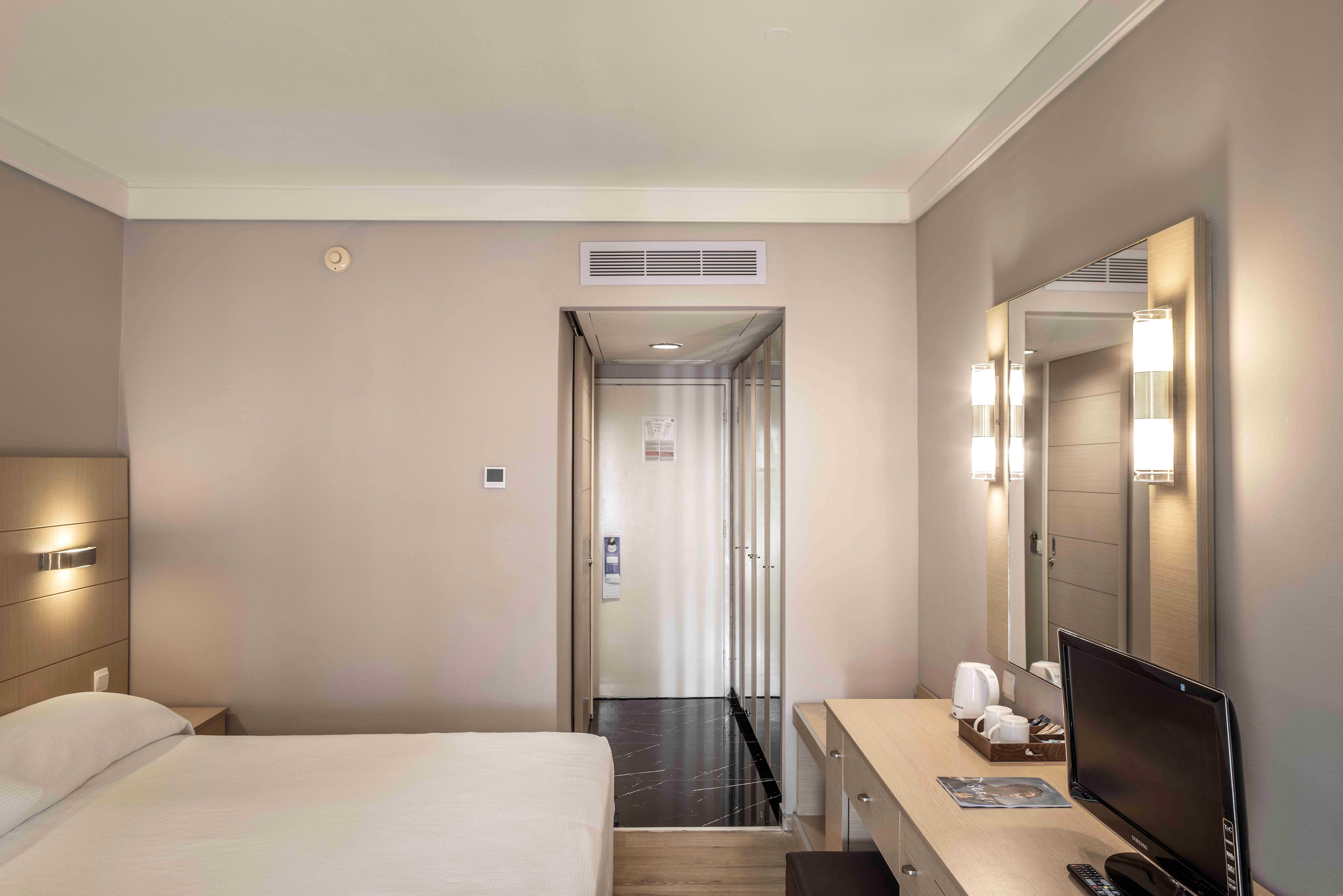 Double or Twin Sea View