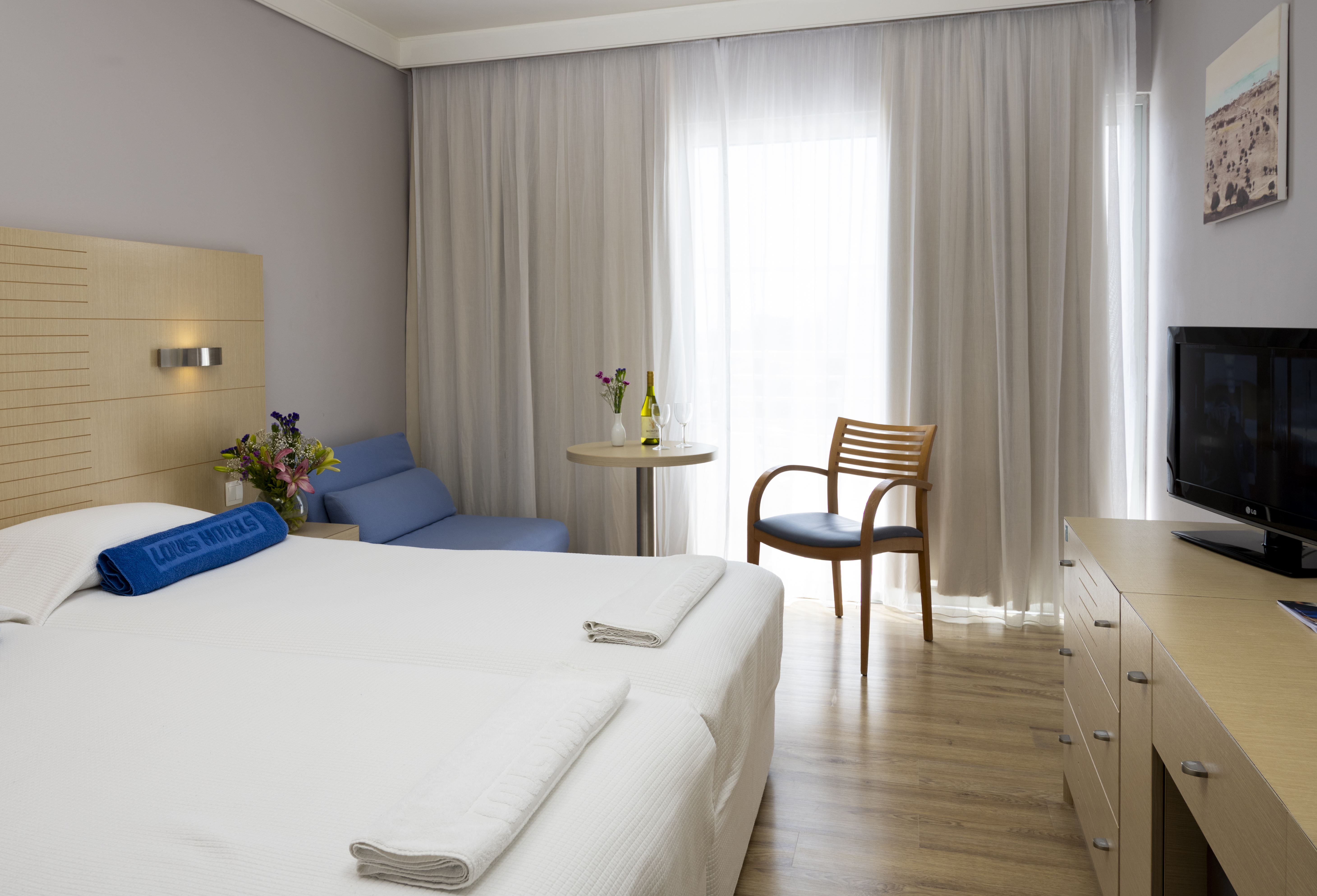 Double or Twin Sea View