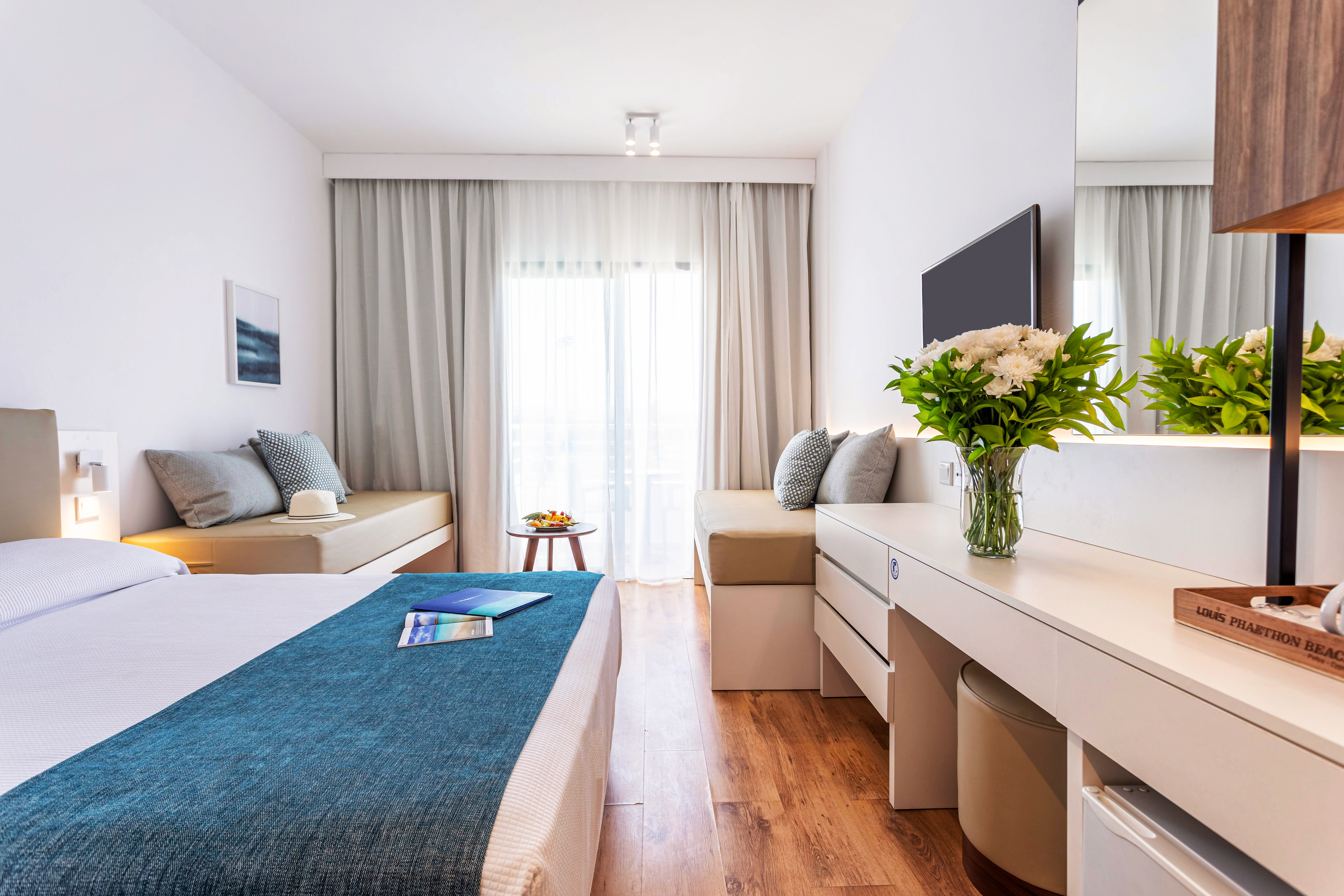 Double or Twin Capacity 4