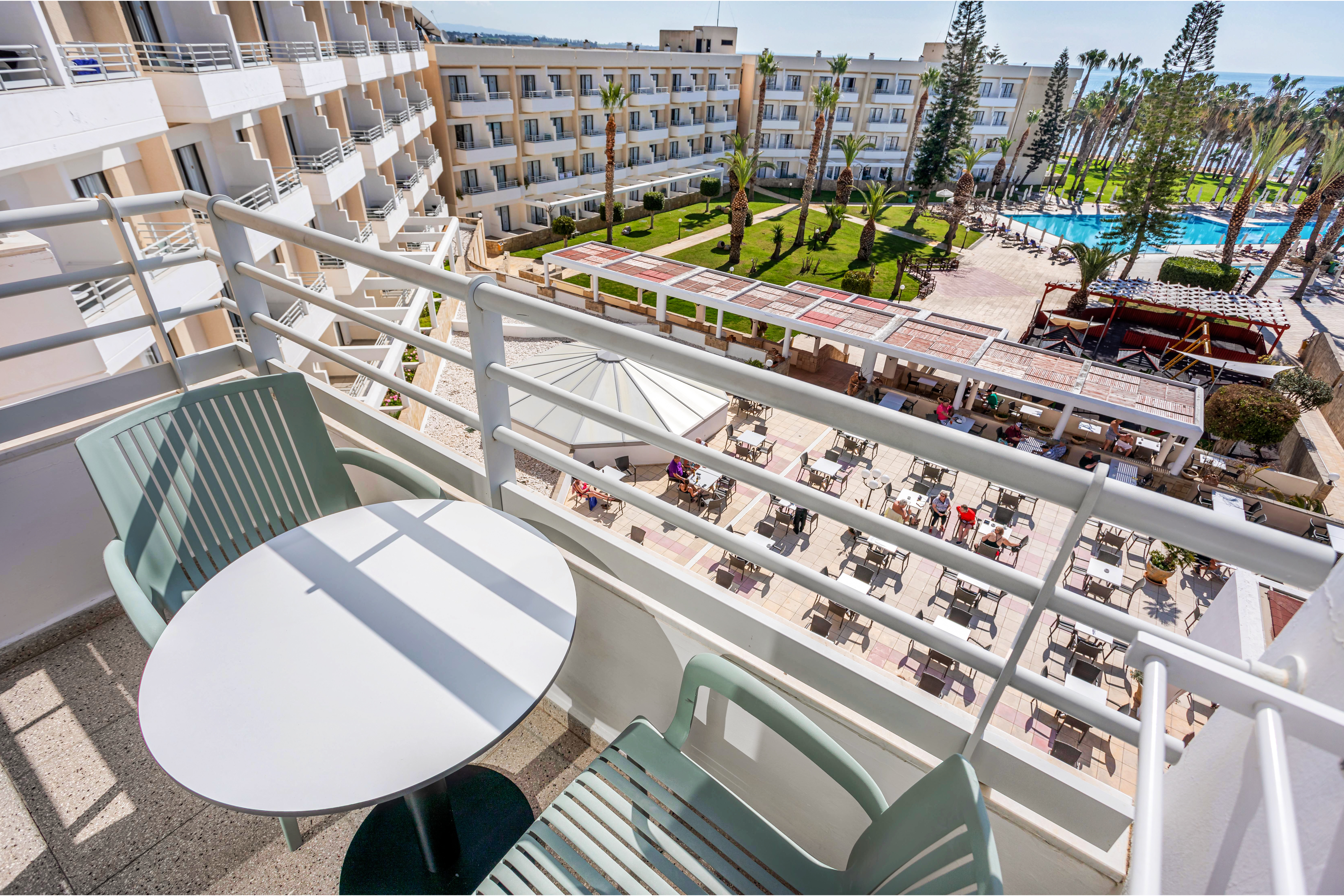 Double or Twin Sea View