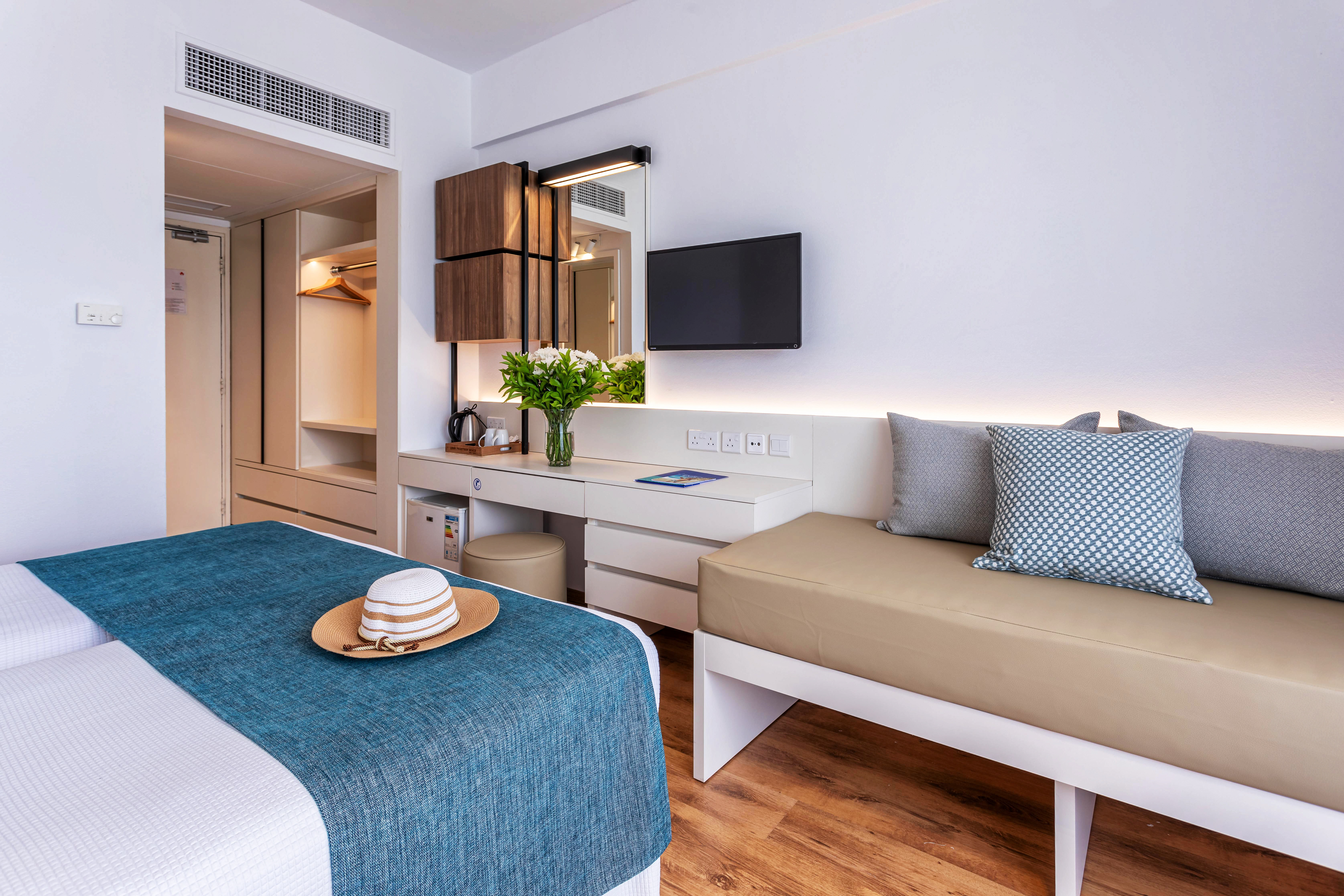 Double or Twin Sea View