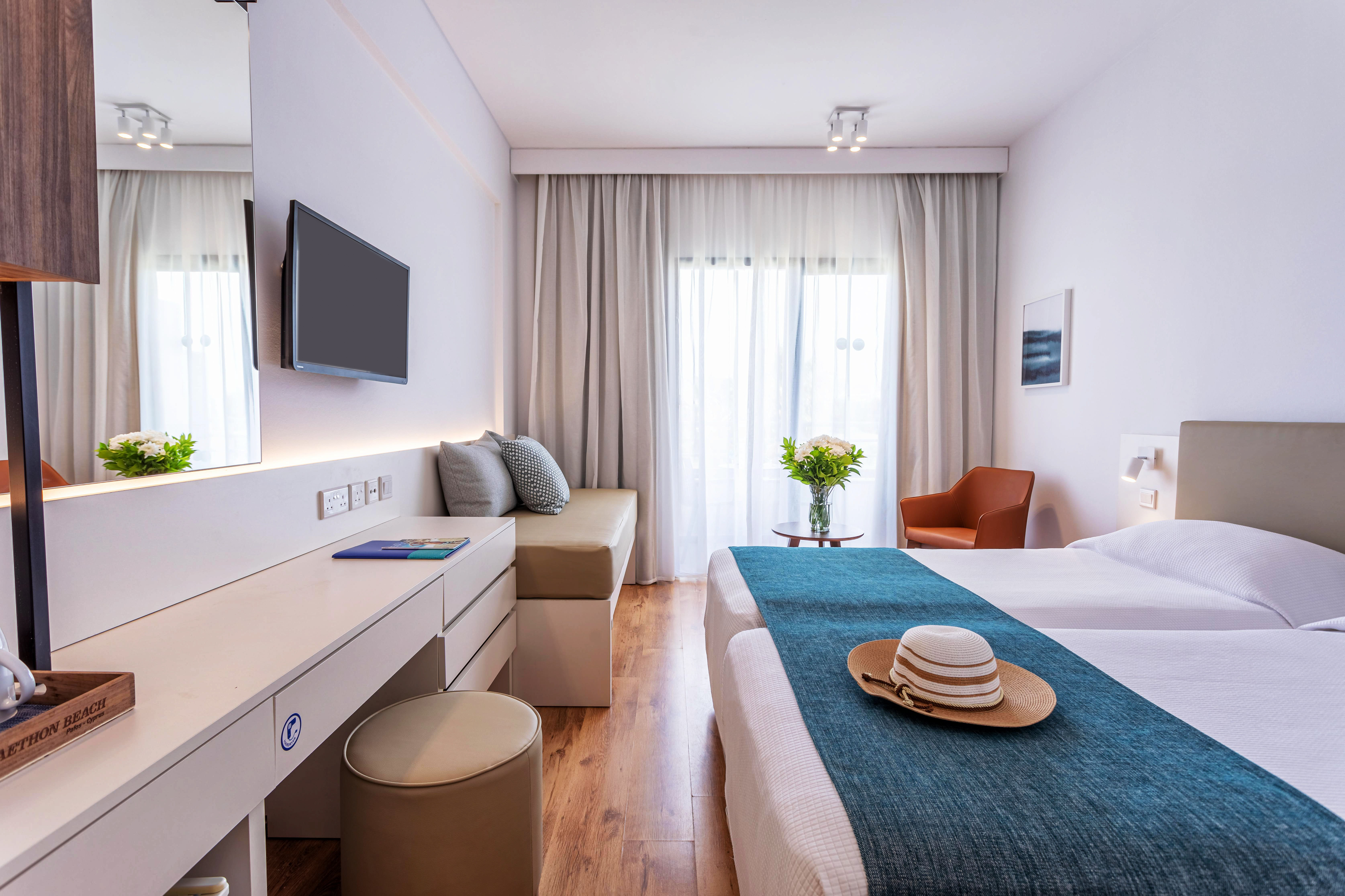 Double or Twin Standard