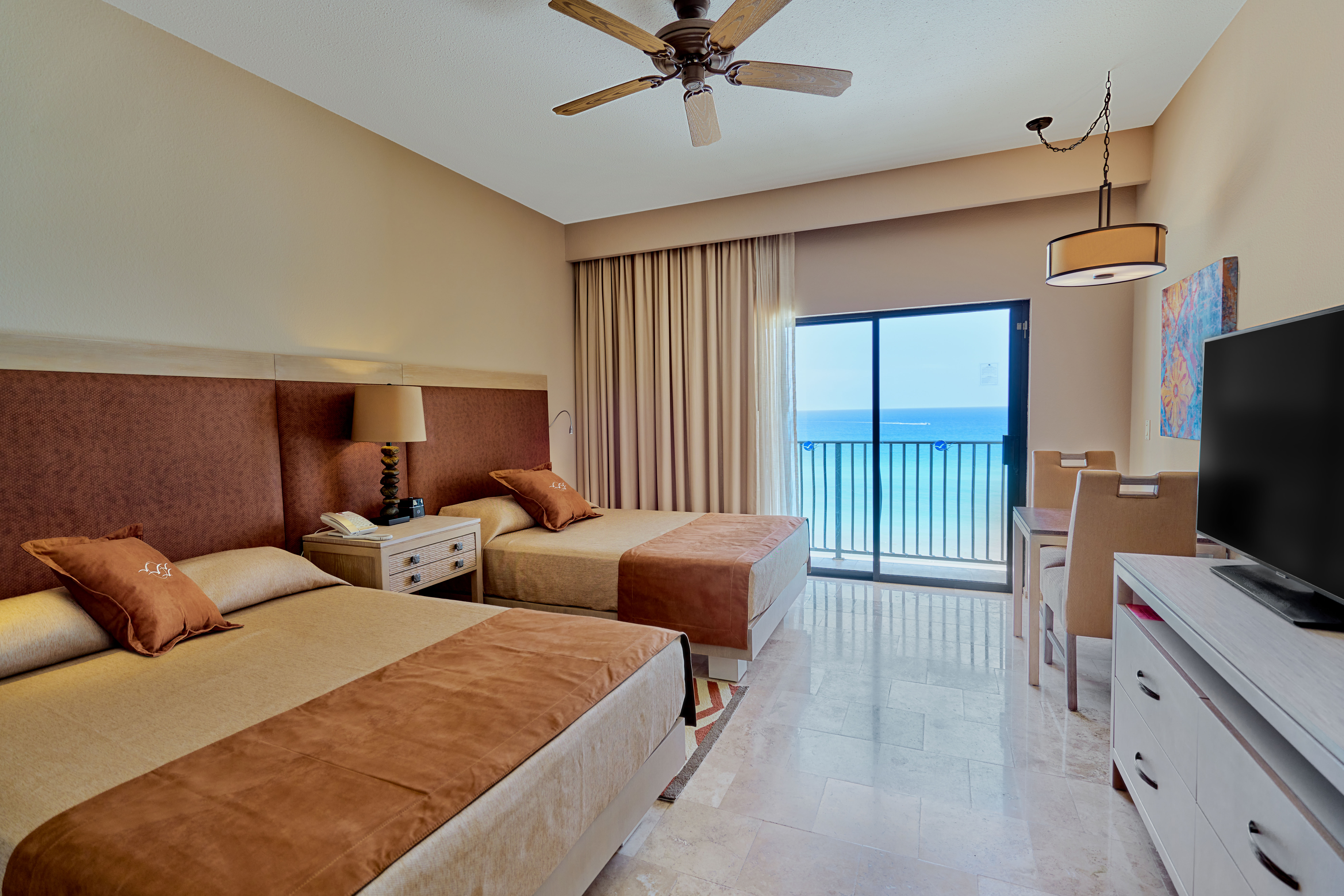 Junior Suite Beach Front