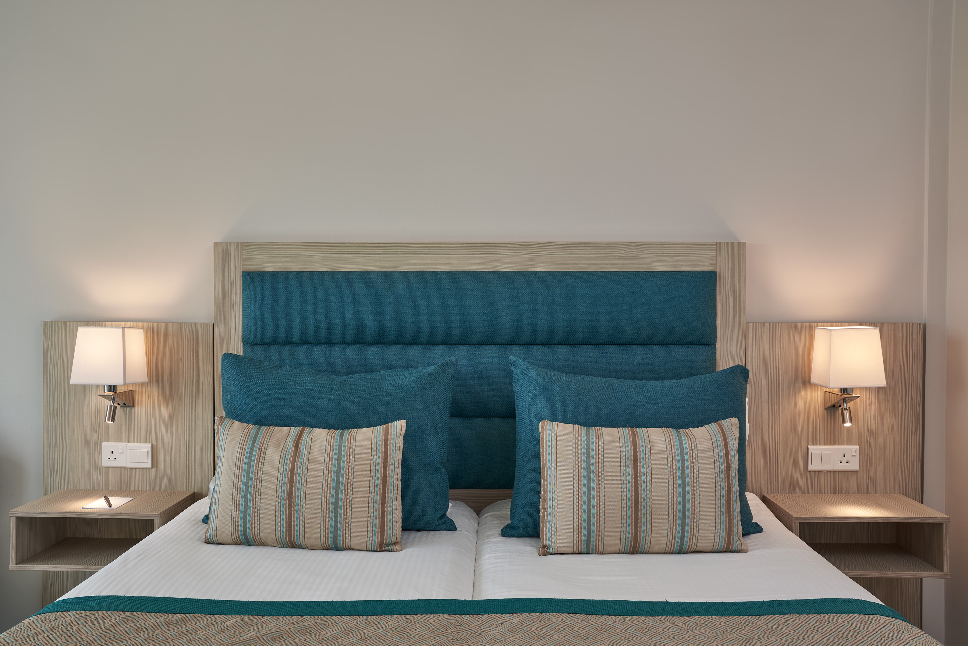 Double or Twin Standard