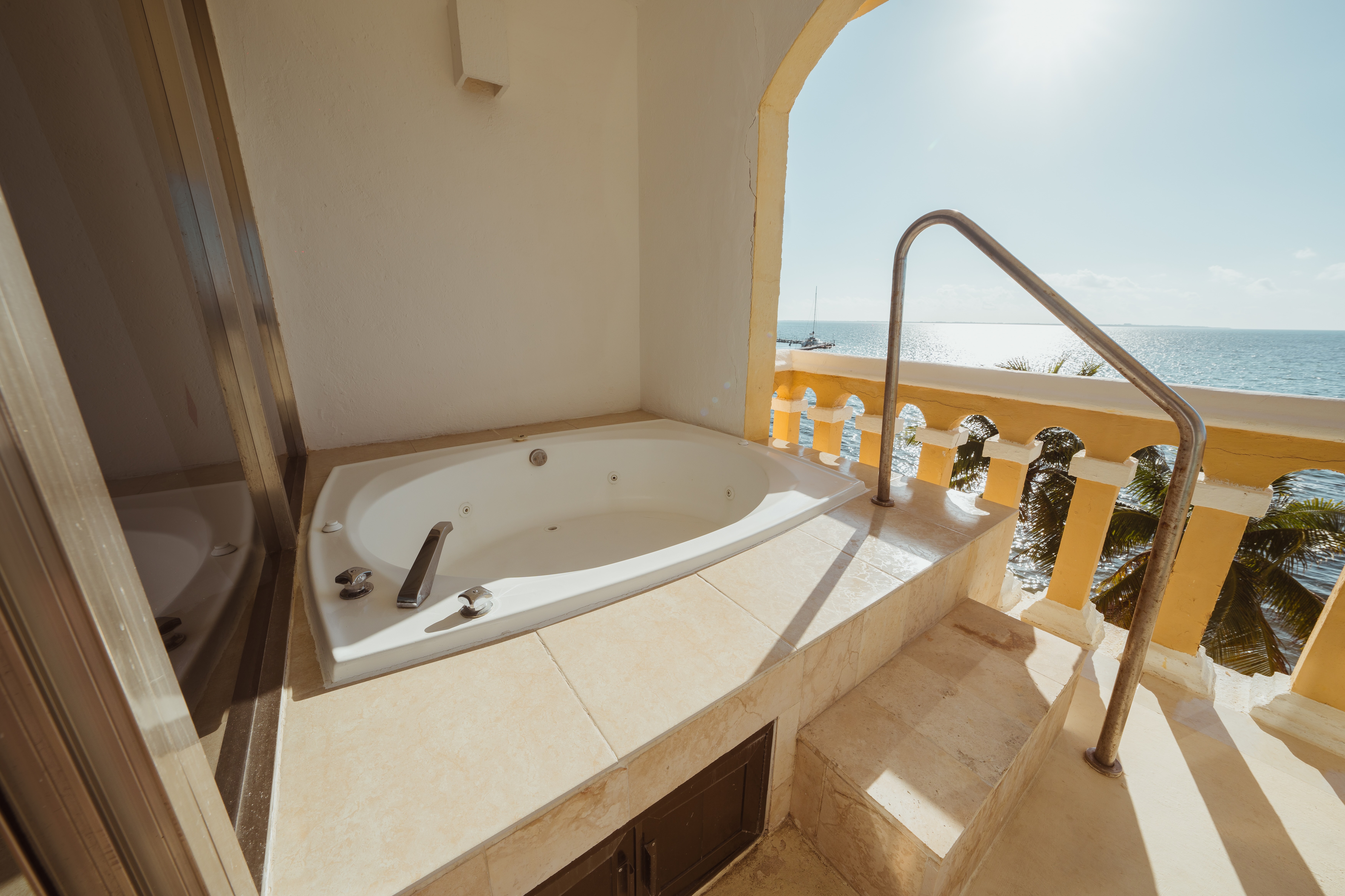 Junior Suite King Bed with Jacuzzi