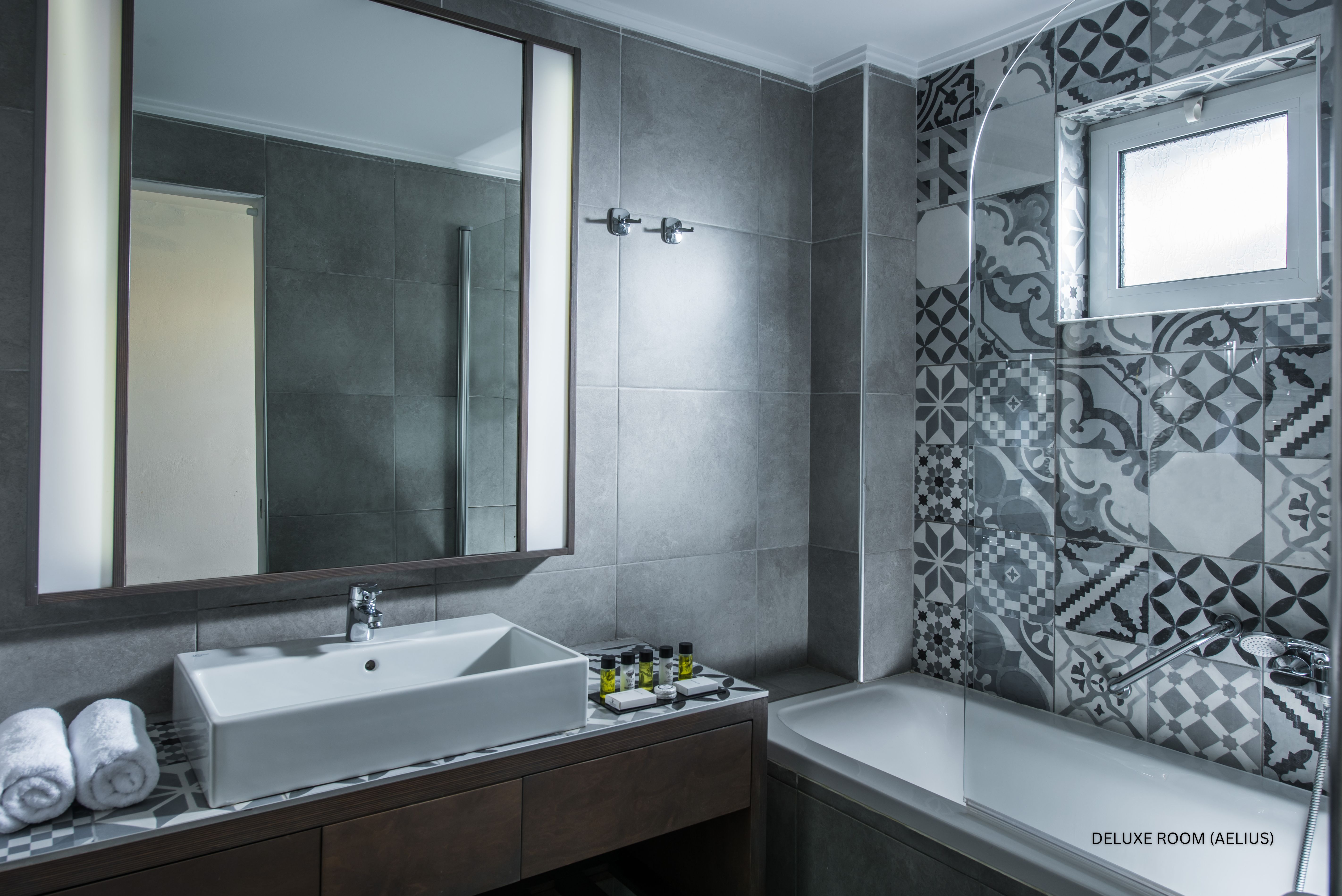 Double or Twin Deluxe