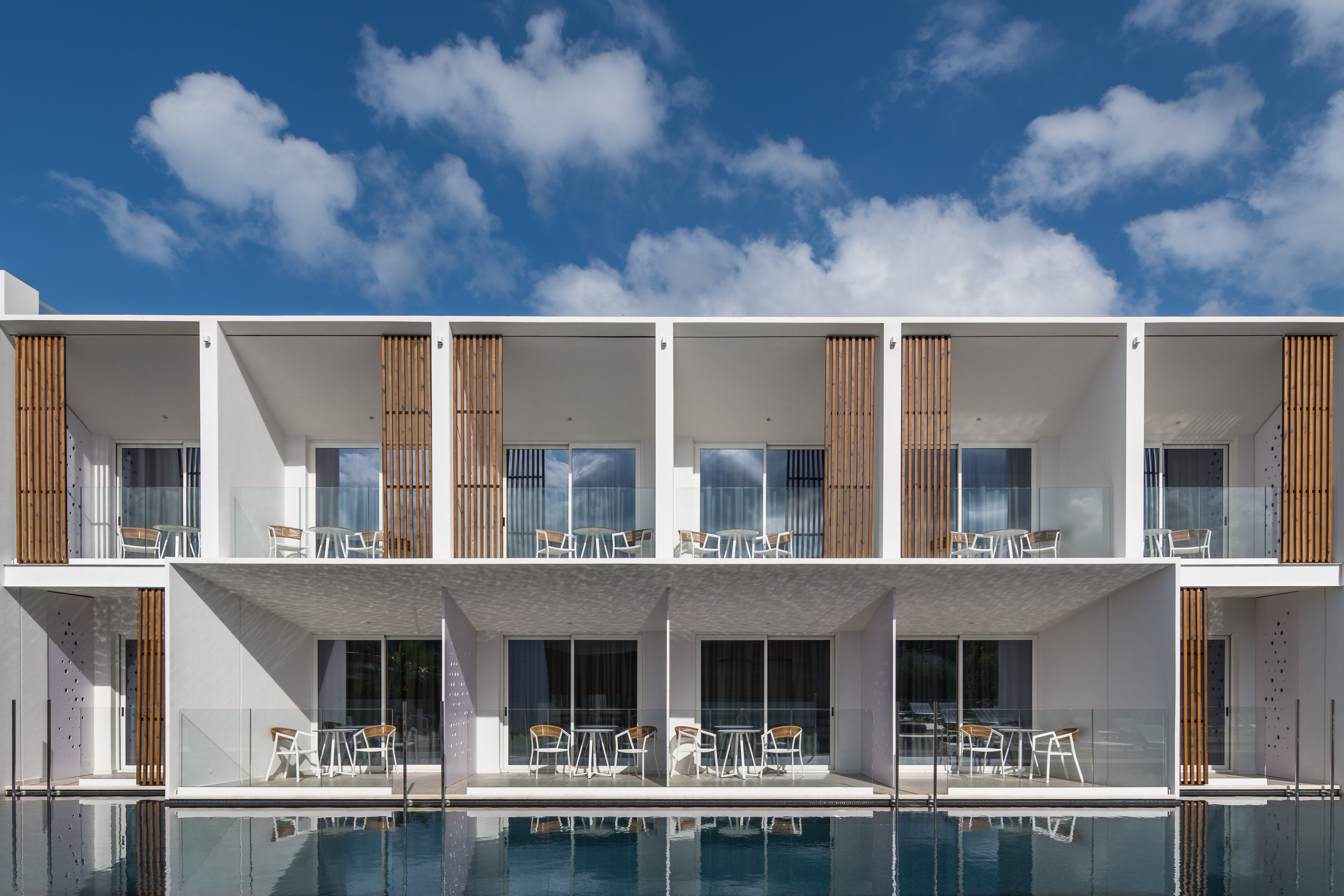 Double or Twin with Private Pool