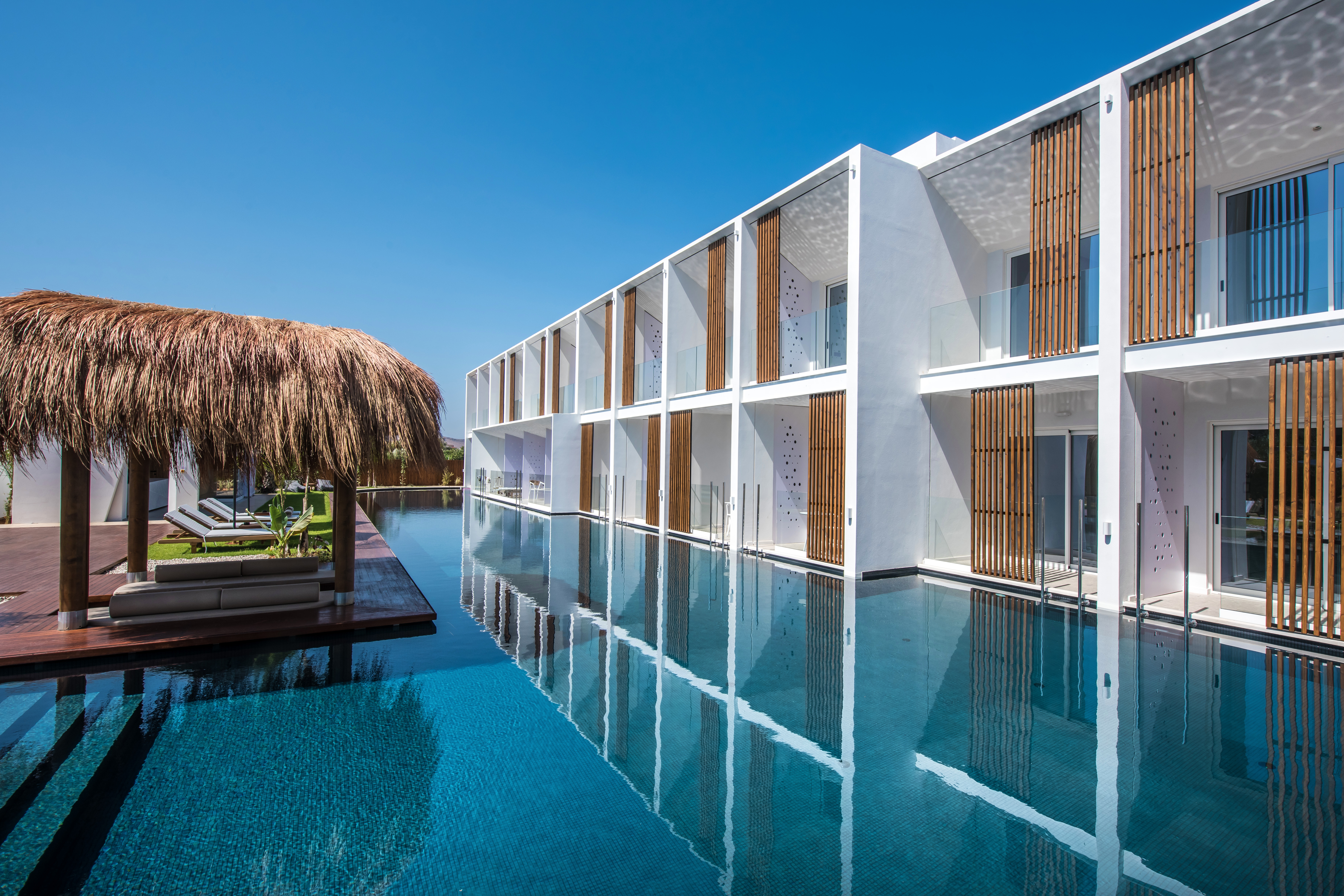 Double or Twin with Private Pool