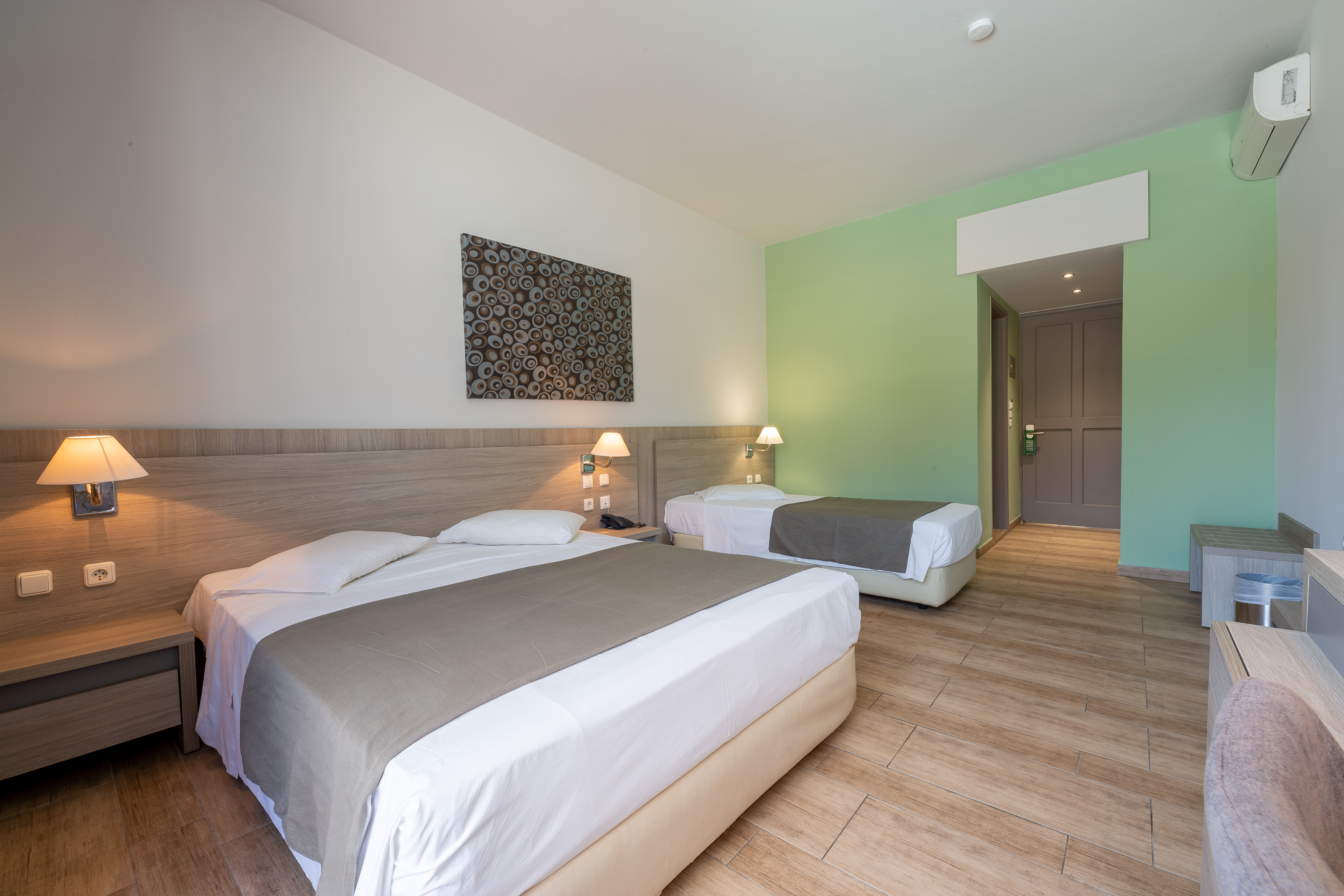 Double or Twin Standard