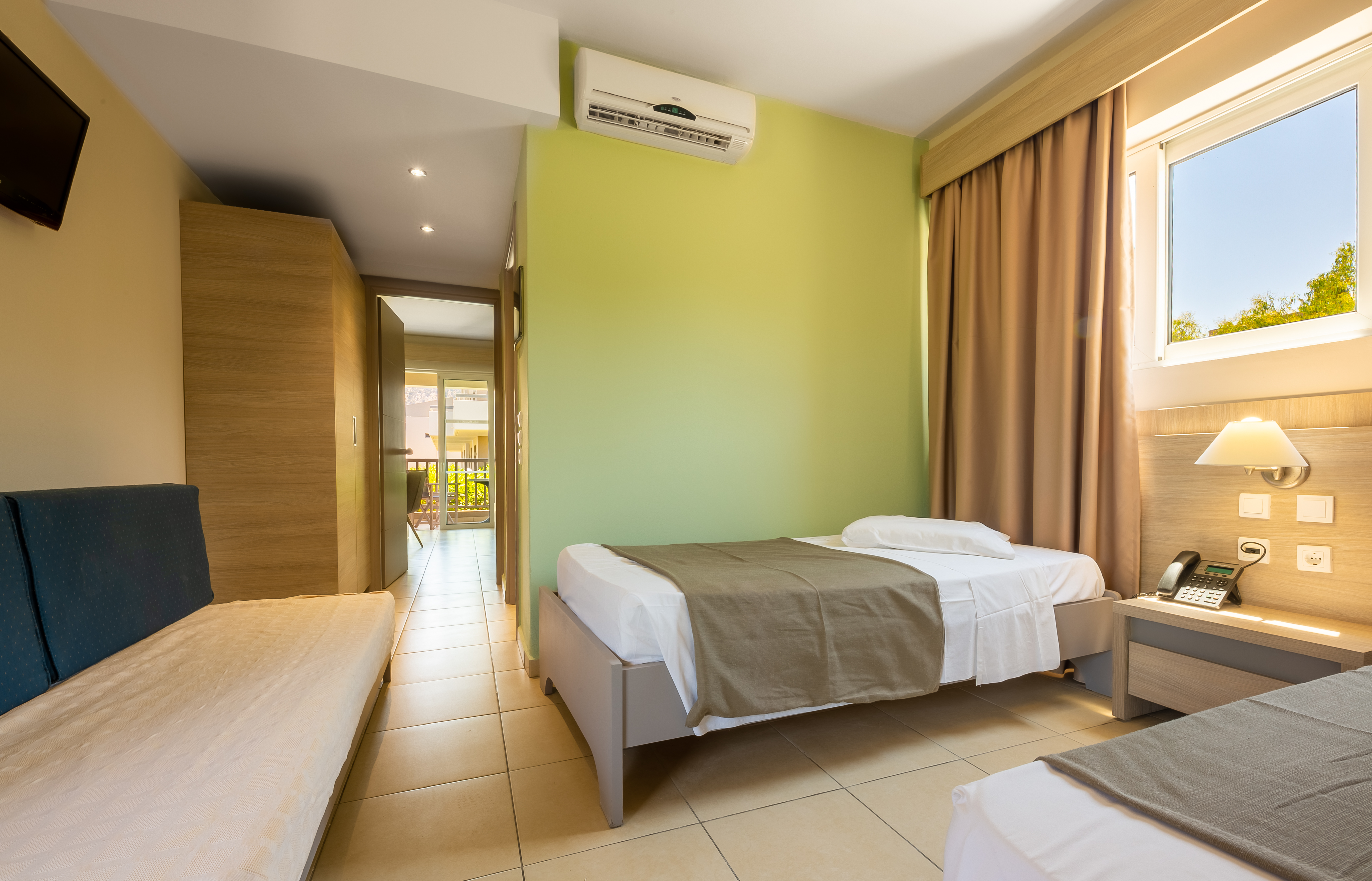 Family Room Superior One Bedroom