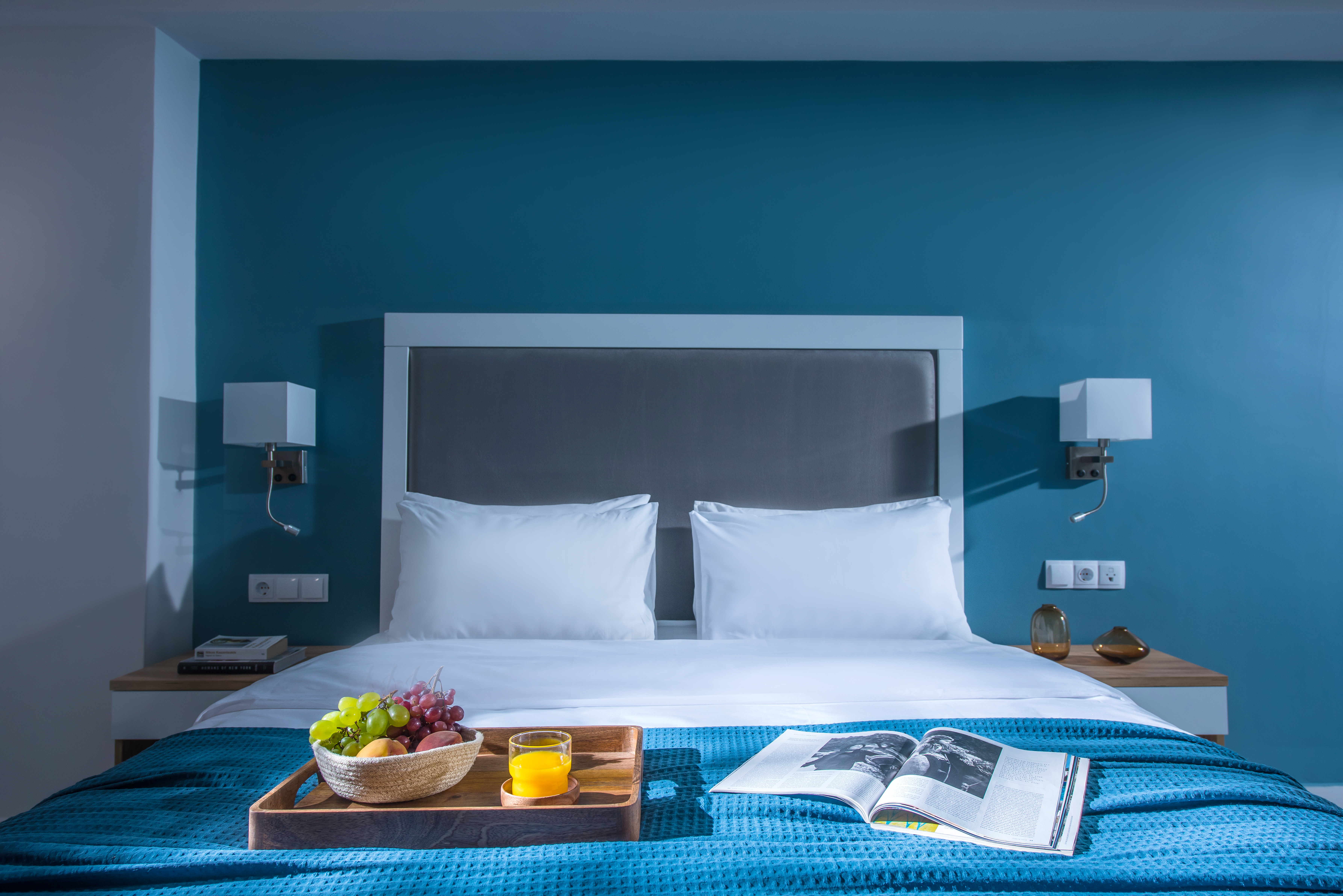 Double or Twin Mountain View