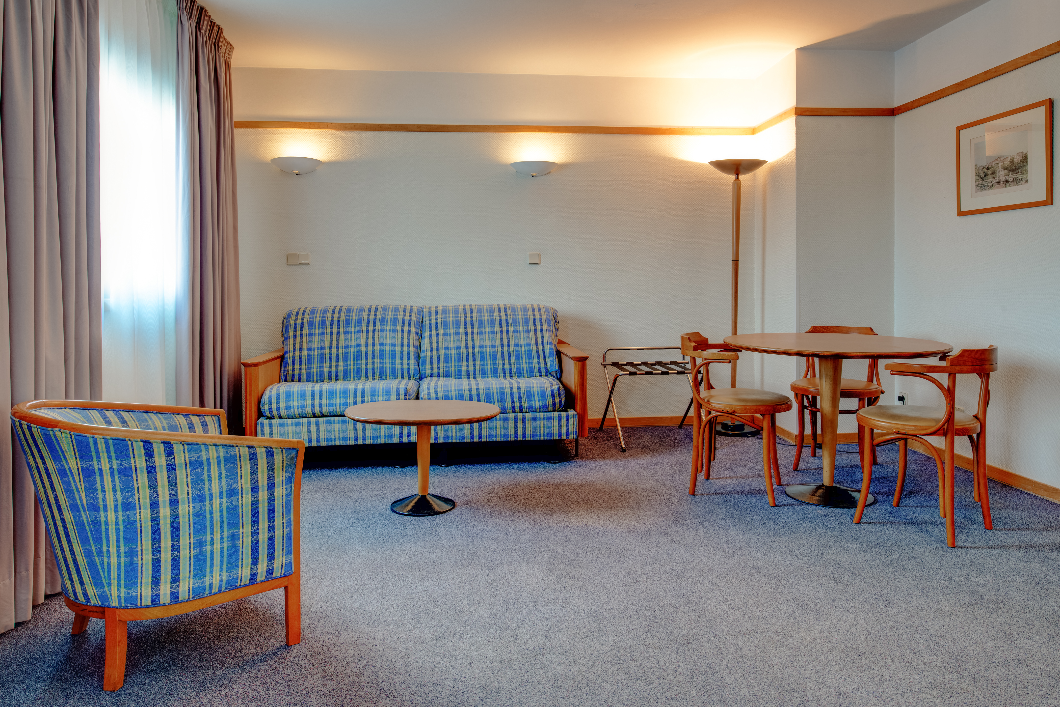 Apartment Capacity 4