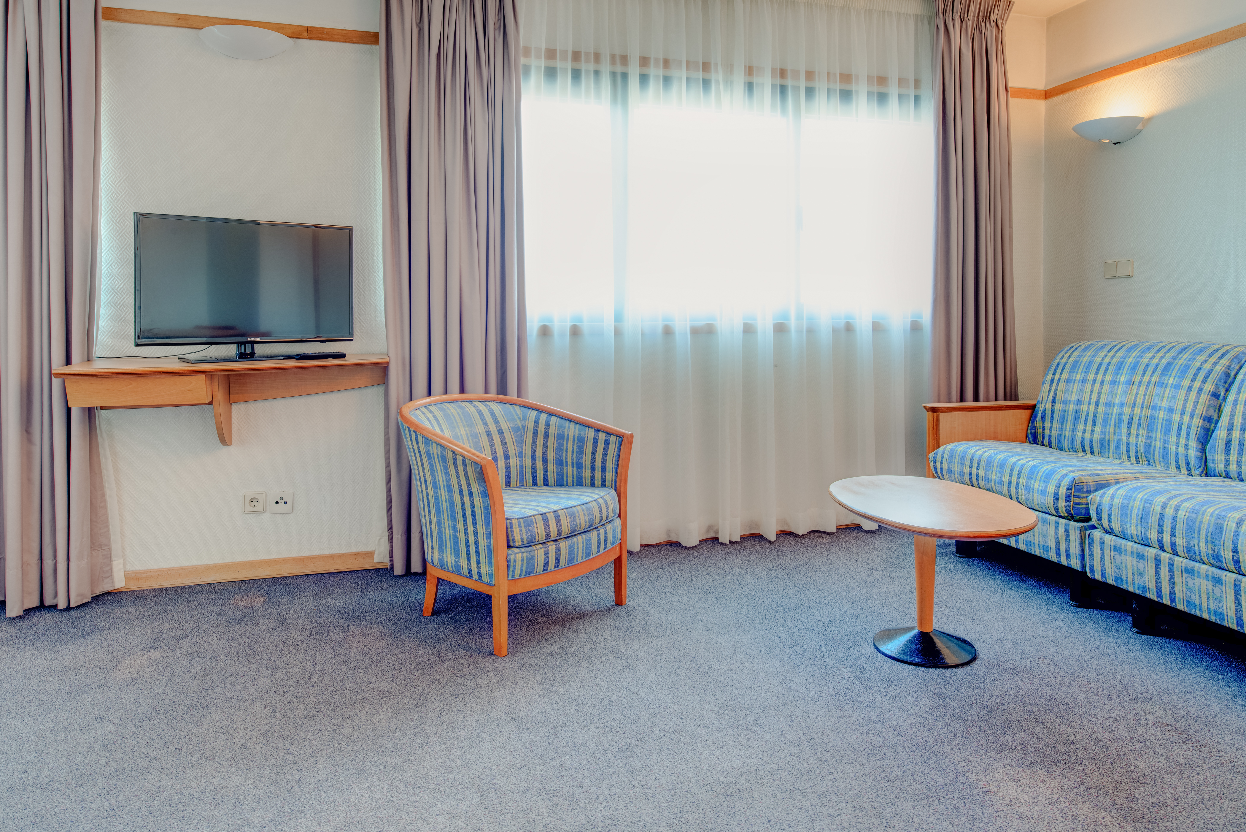 Apartment Capacity 4