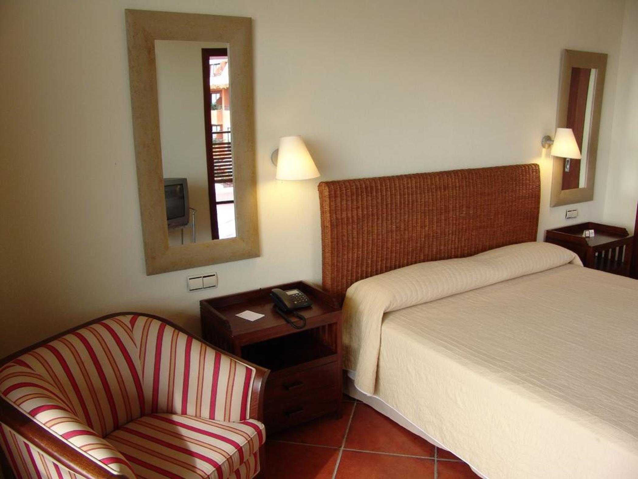 Double Single Economy