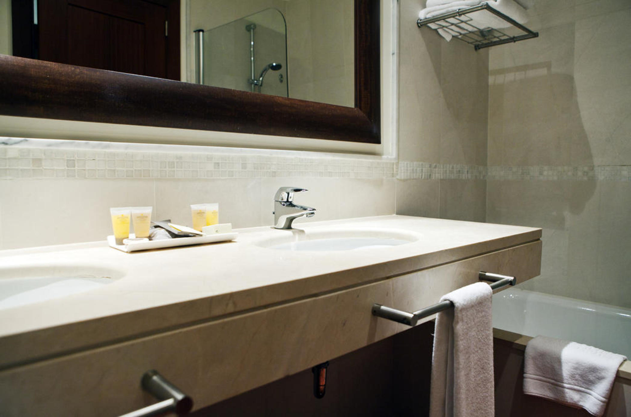 Double or Twin Sea View