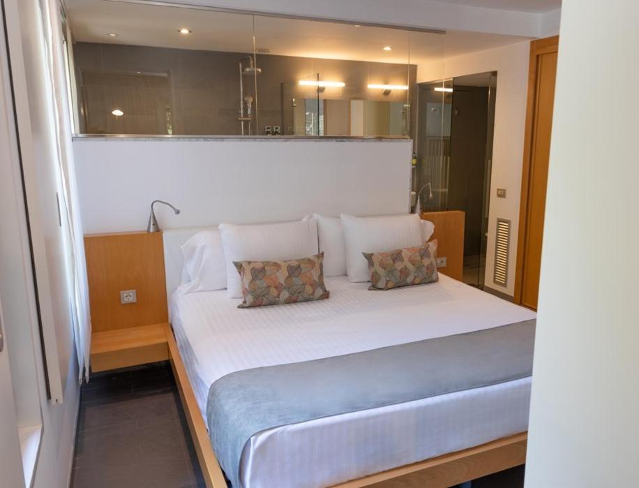 Suite with Private Pool