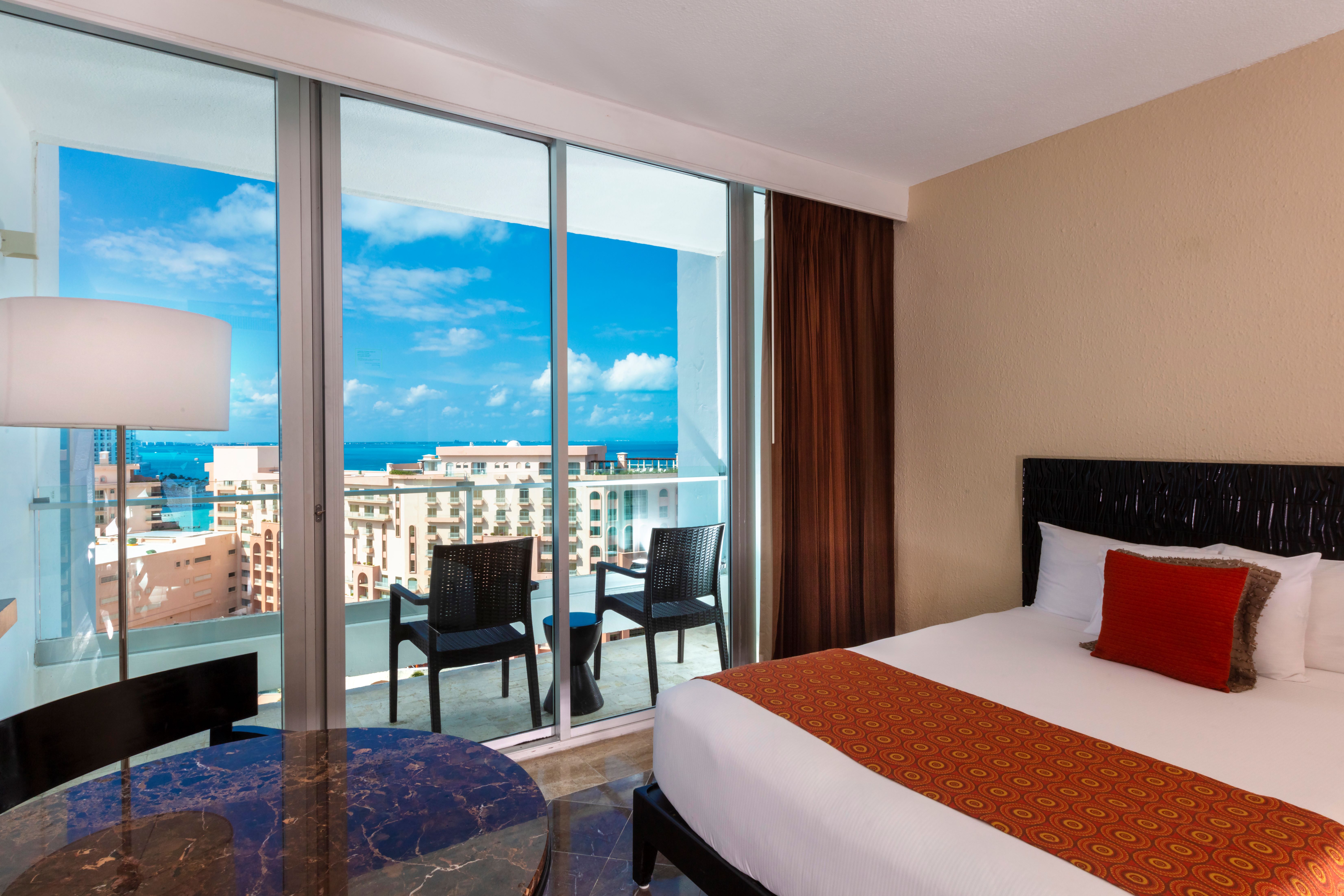 Double Deluxe Two Double Beds