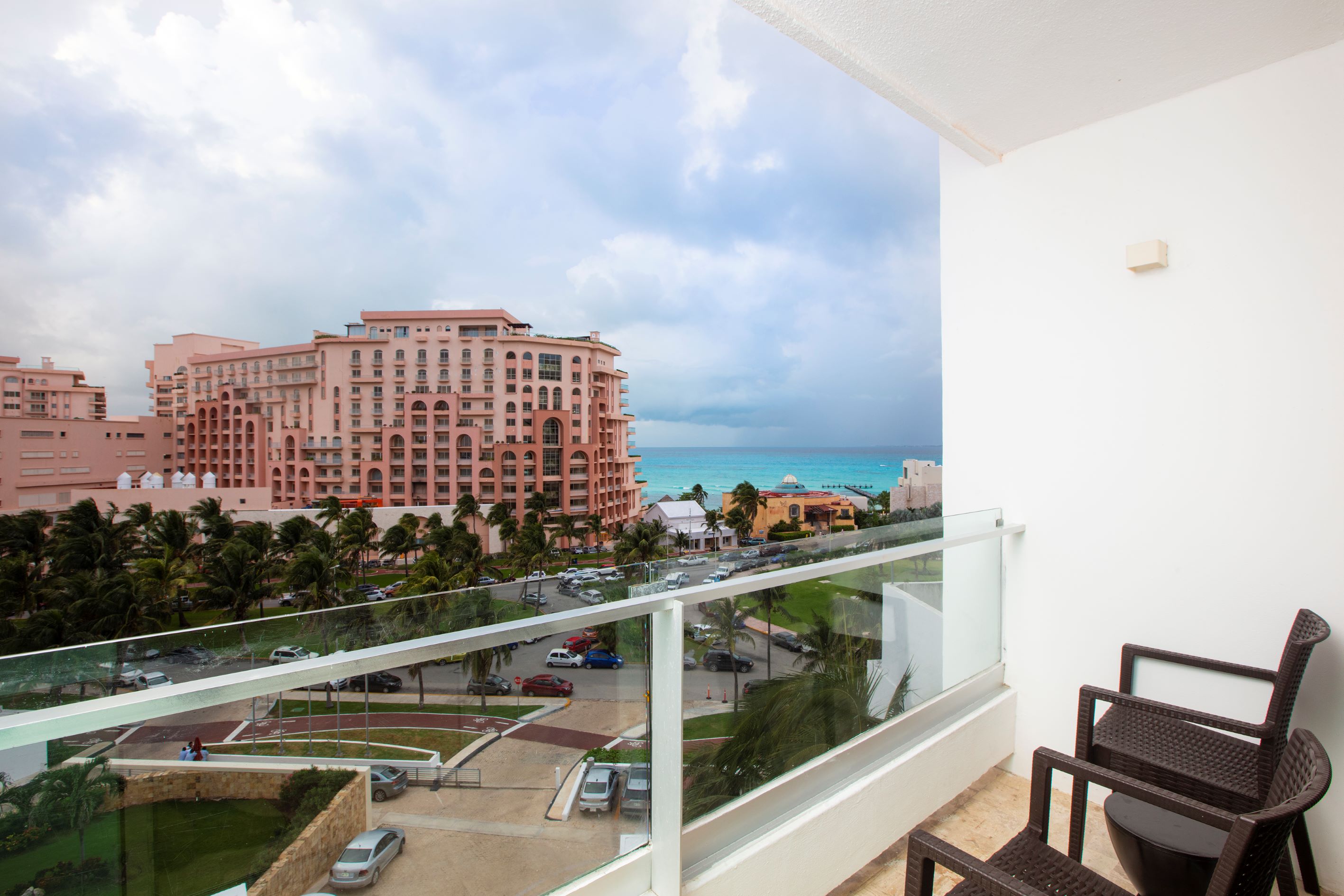 Double Deluxe Two Double Beds