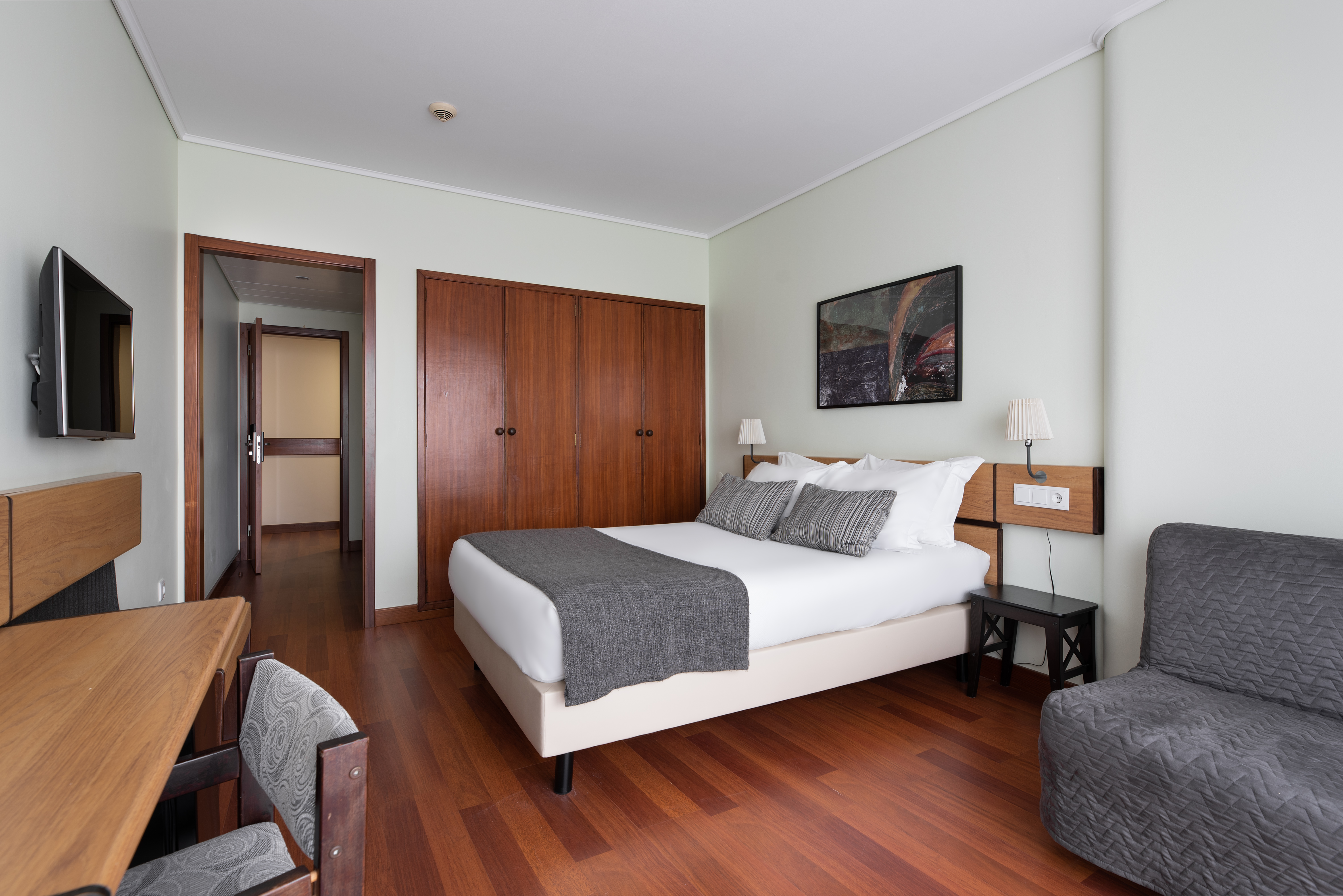 Family Room City View