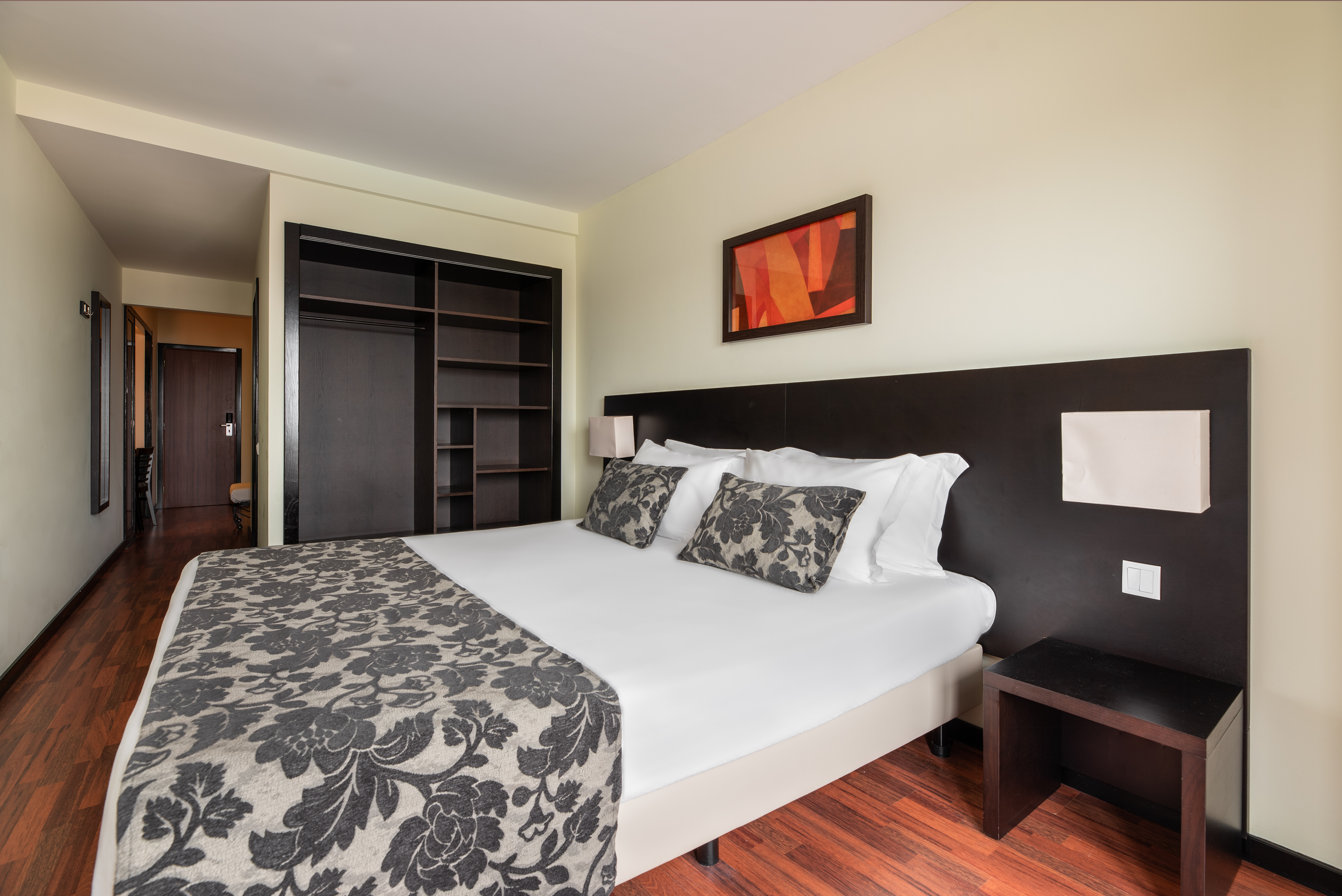 Double or Twin Connecting Room