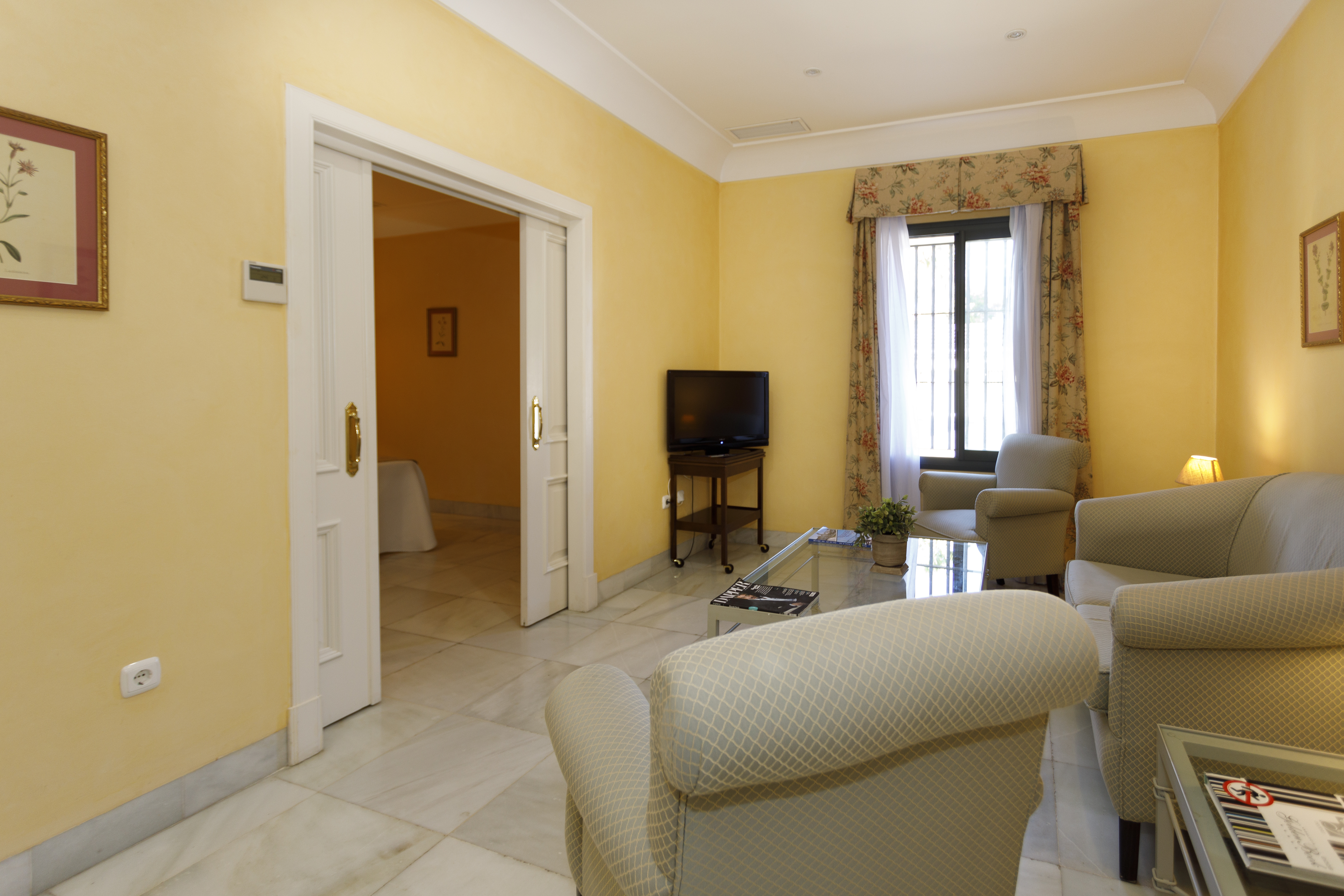 Junior Suite Capacity 1