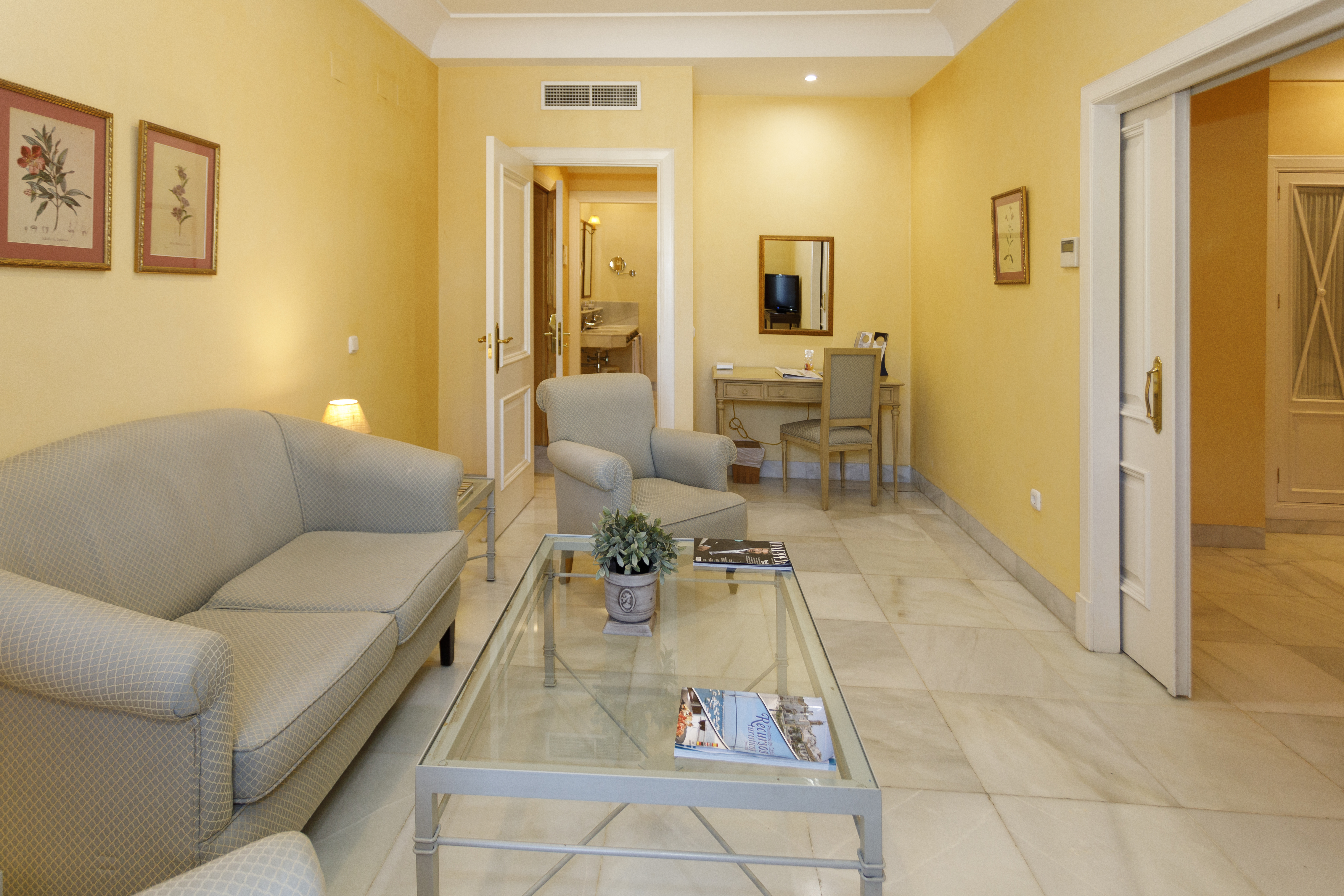 Junior Suite Standard