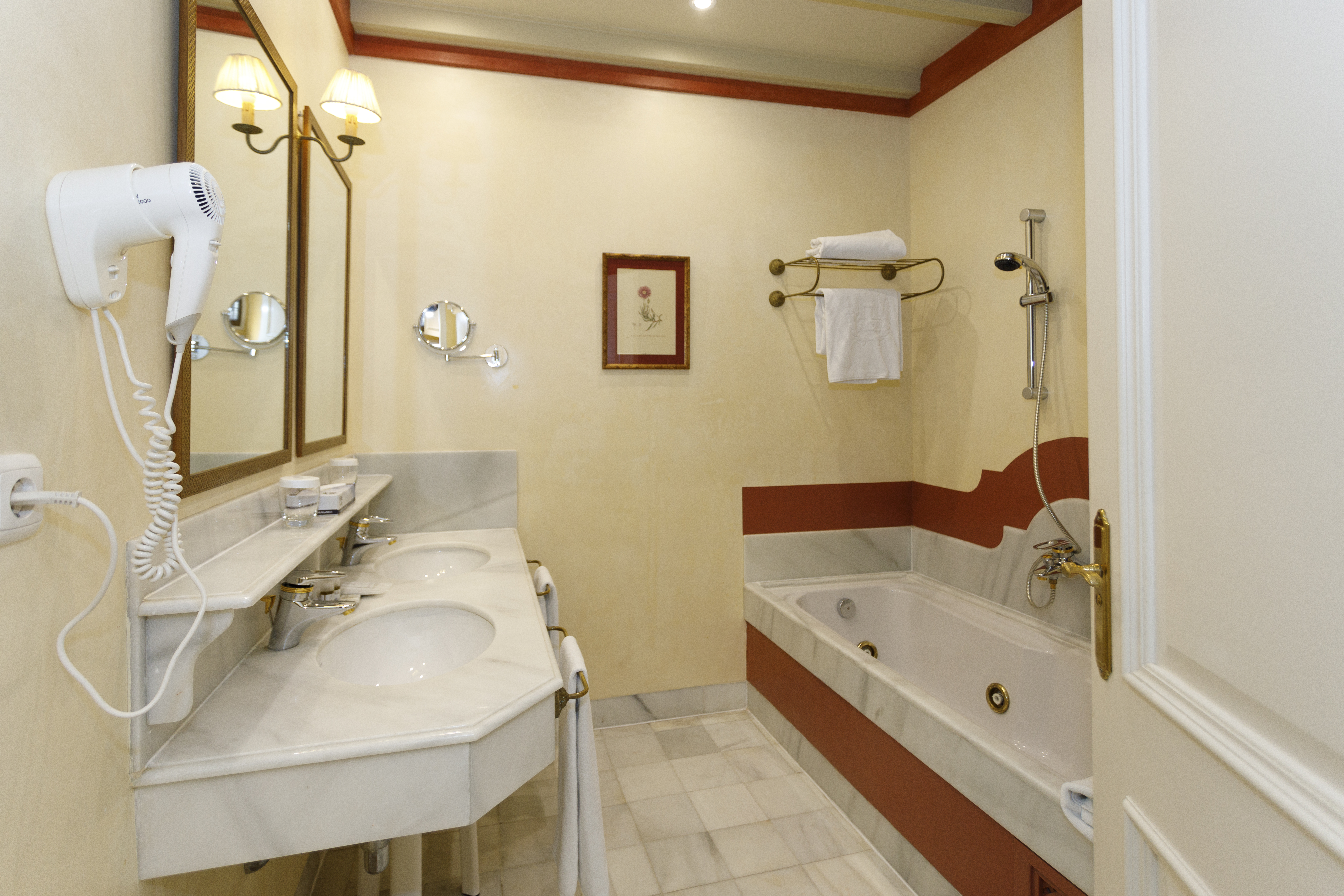 Junior Suite Capacity 3