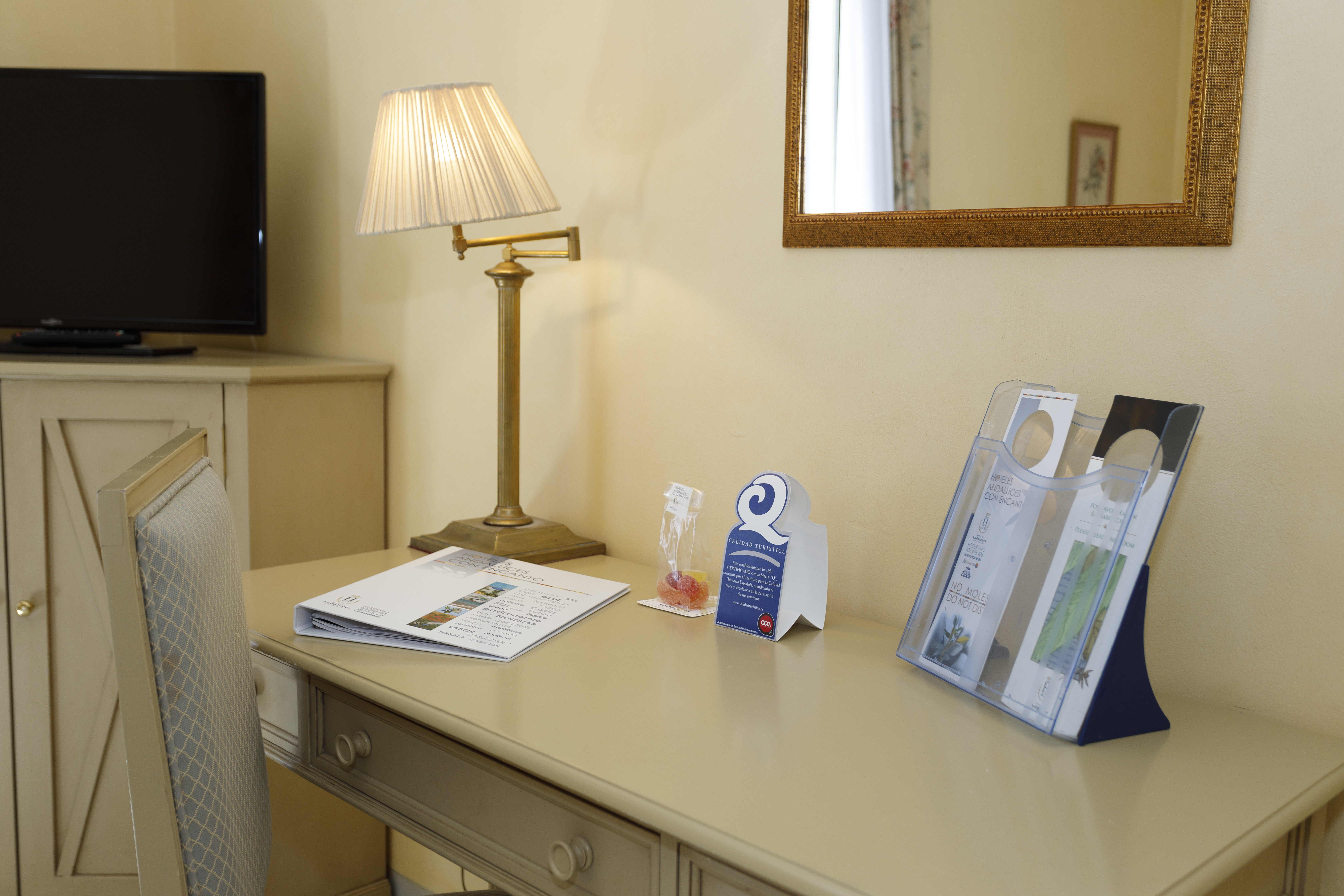 Double or Twin Standard