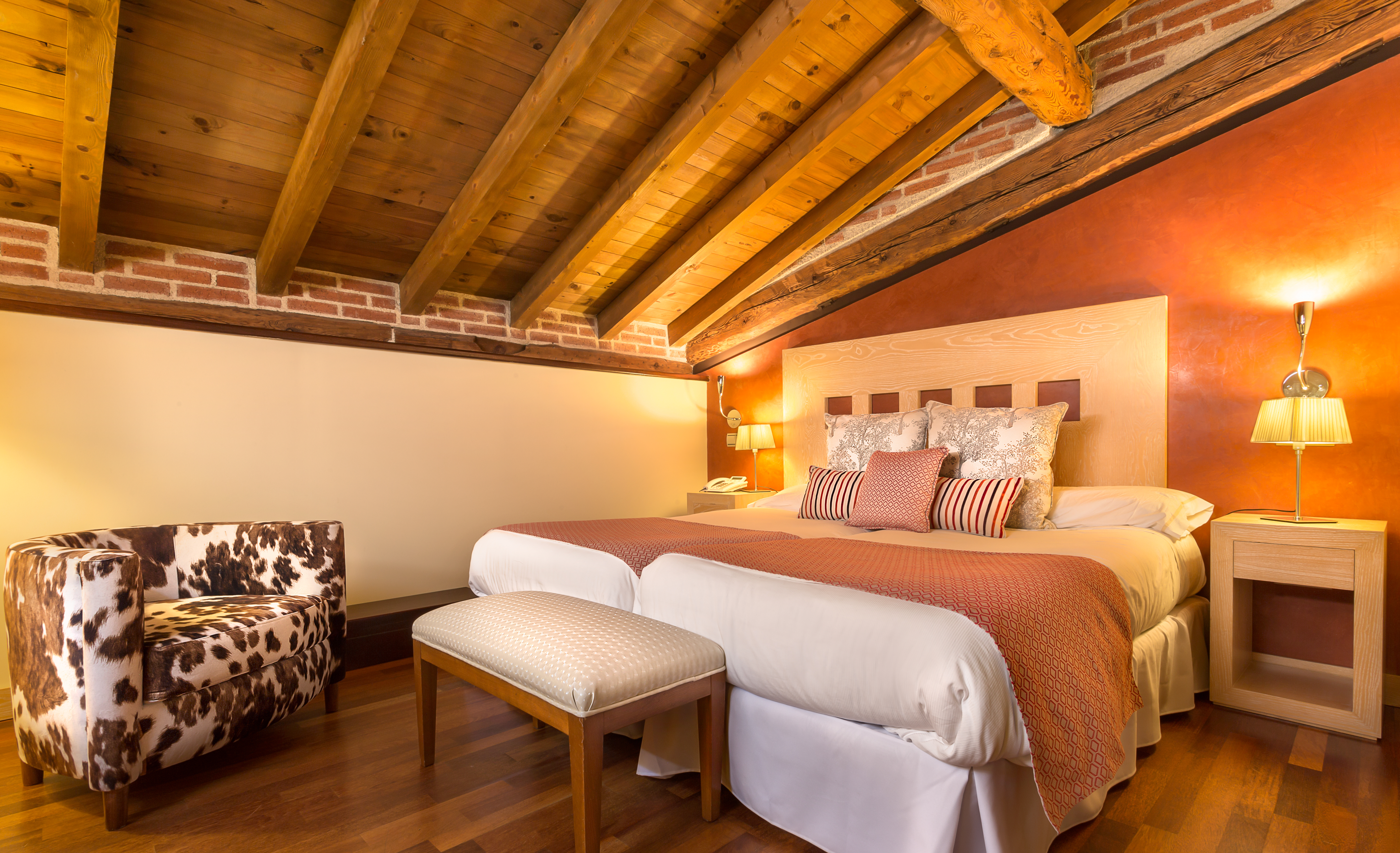 Double or Twin Standard