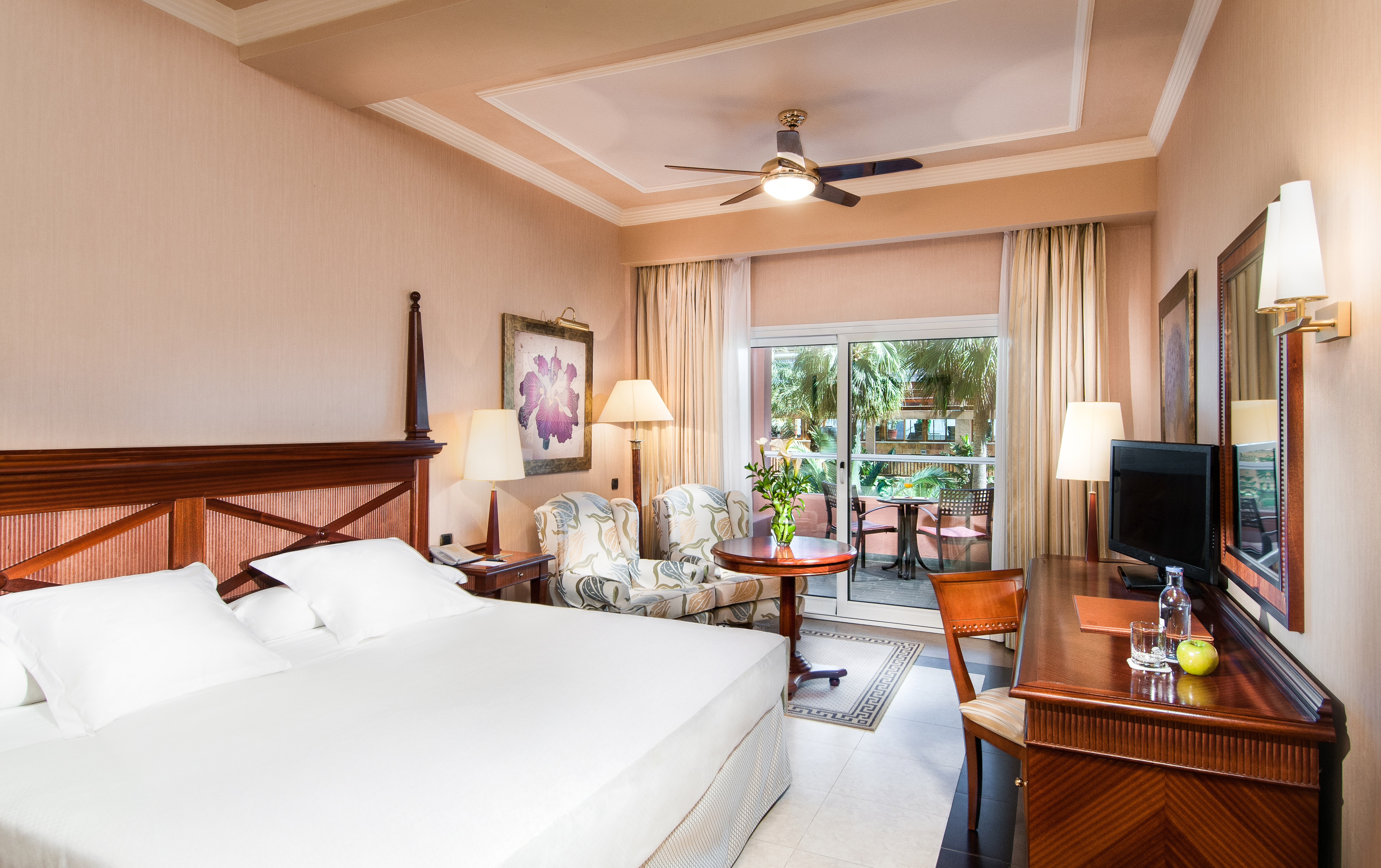 Family Room Garden View